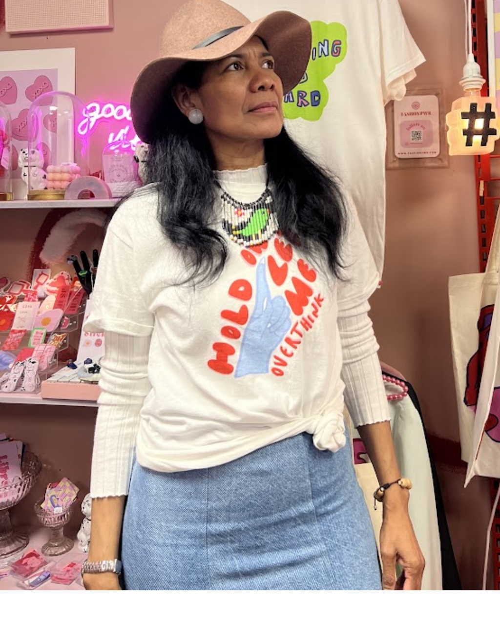 Hold on T-shirt | The Damn Aesthetic