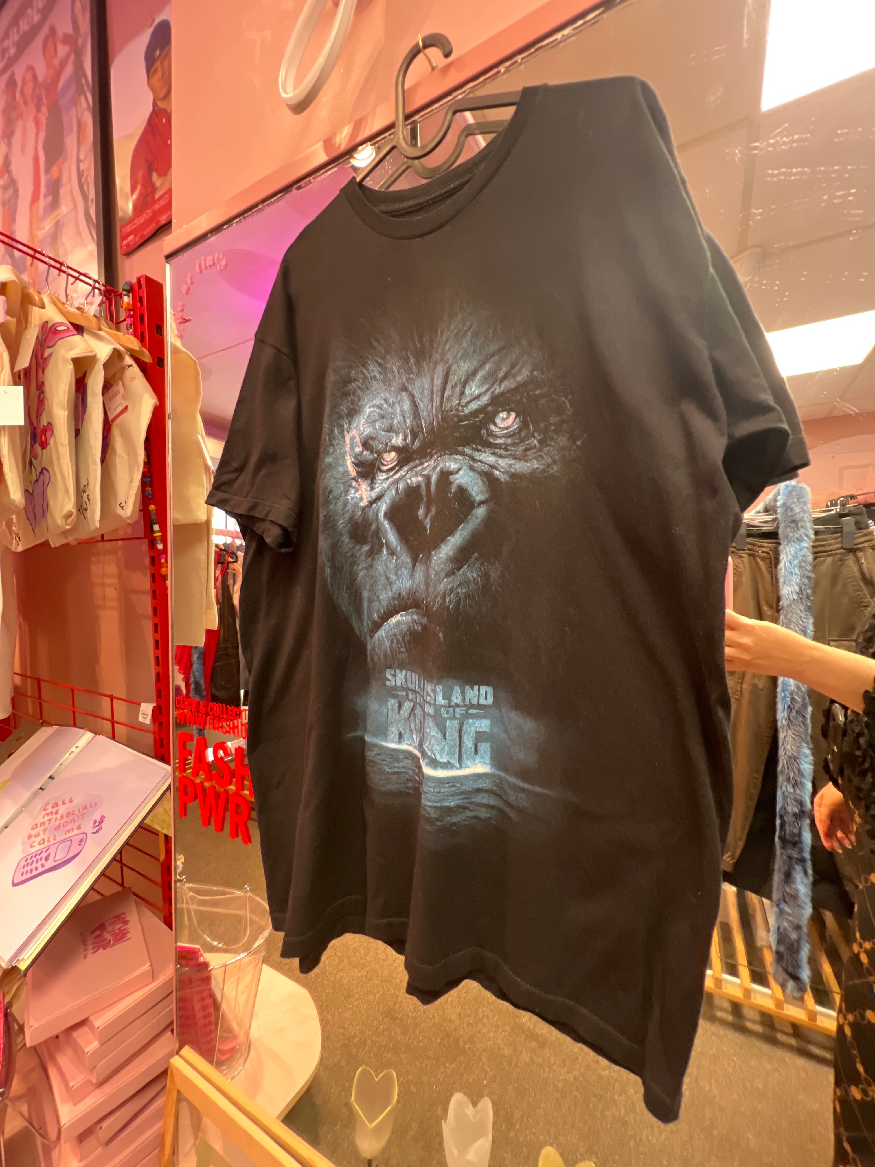 Skull Island reign of Kong T-shirt