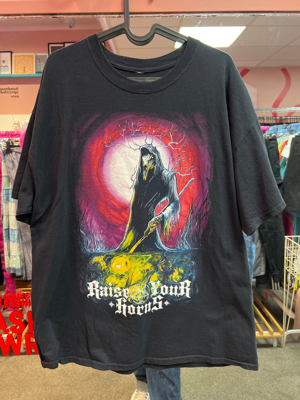 Raise your horns