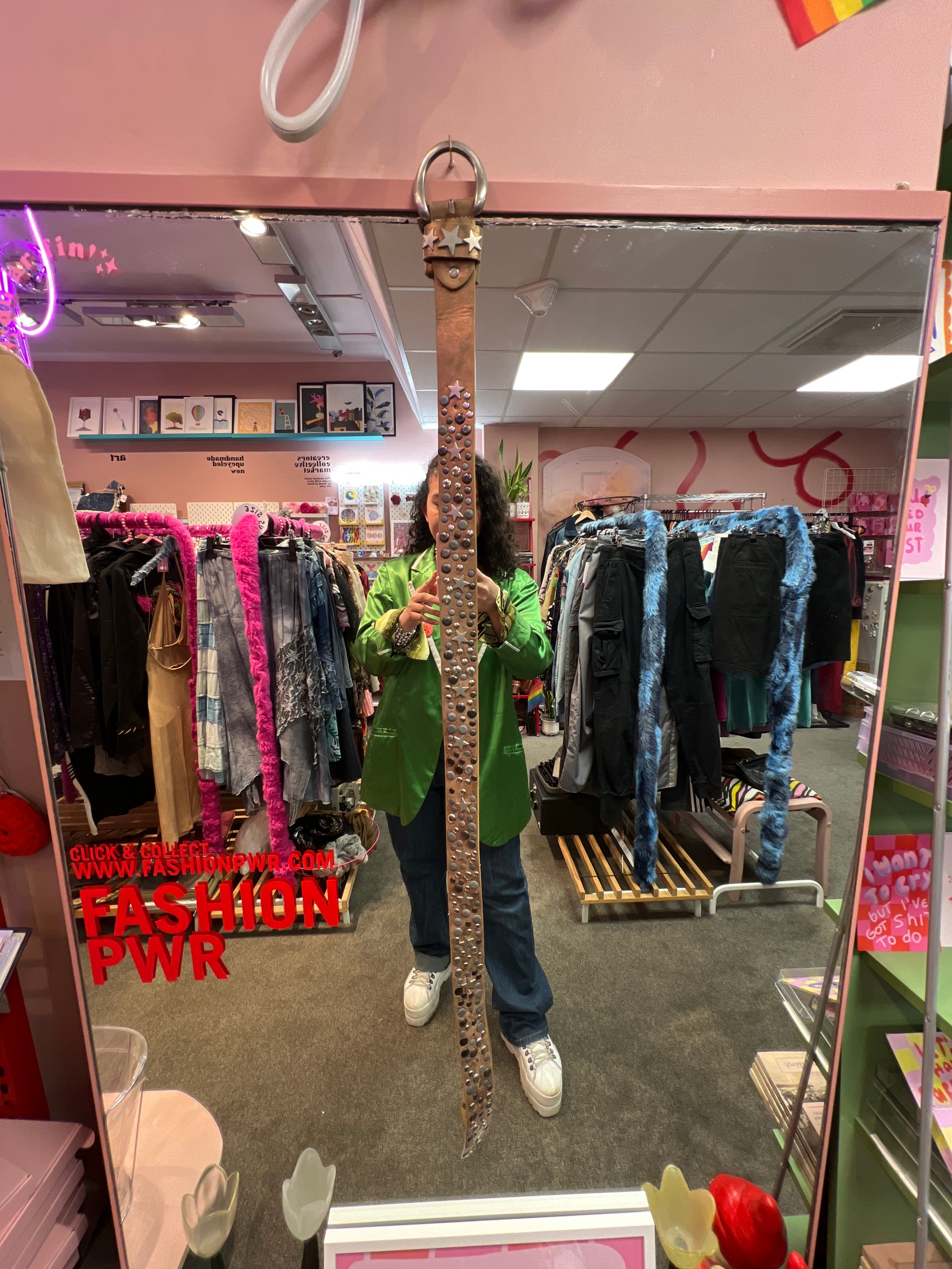 Super cool Britney vibes belt