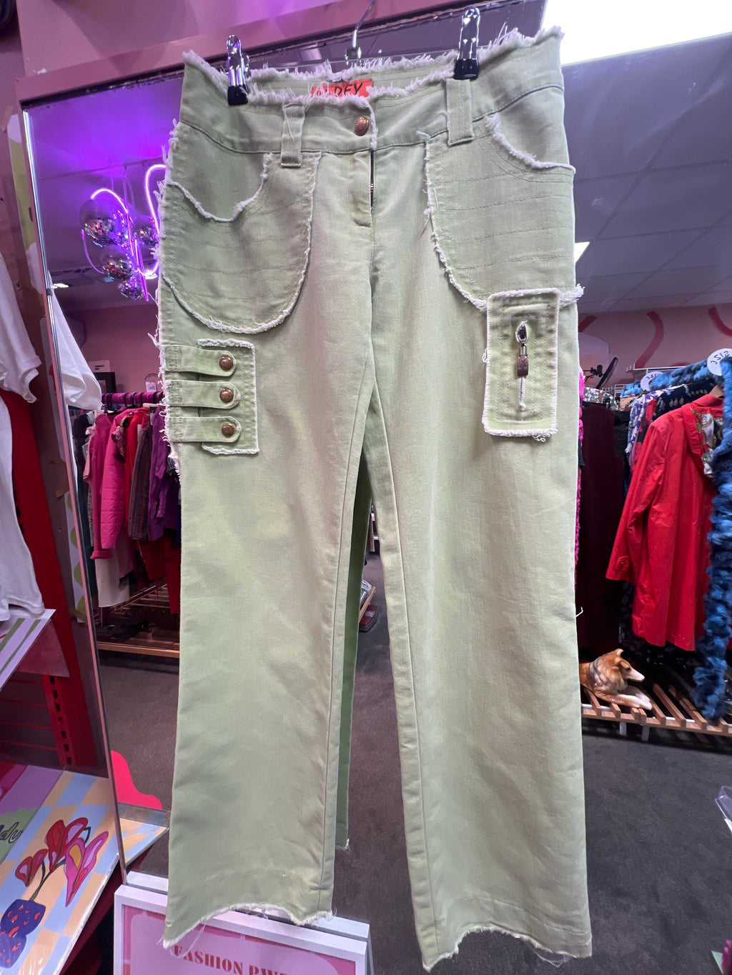 Y2K vibes mint distressed pants