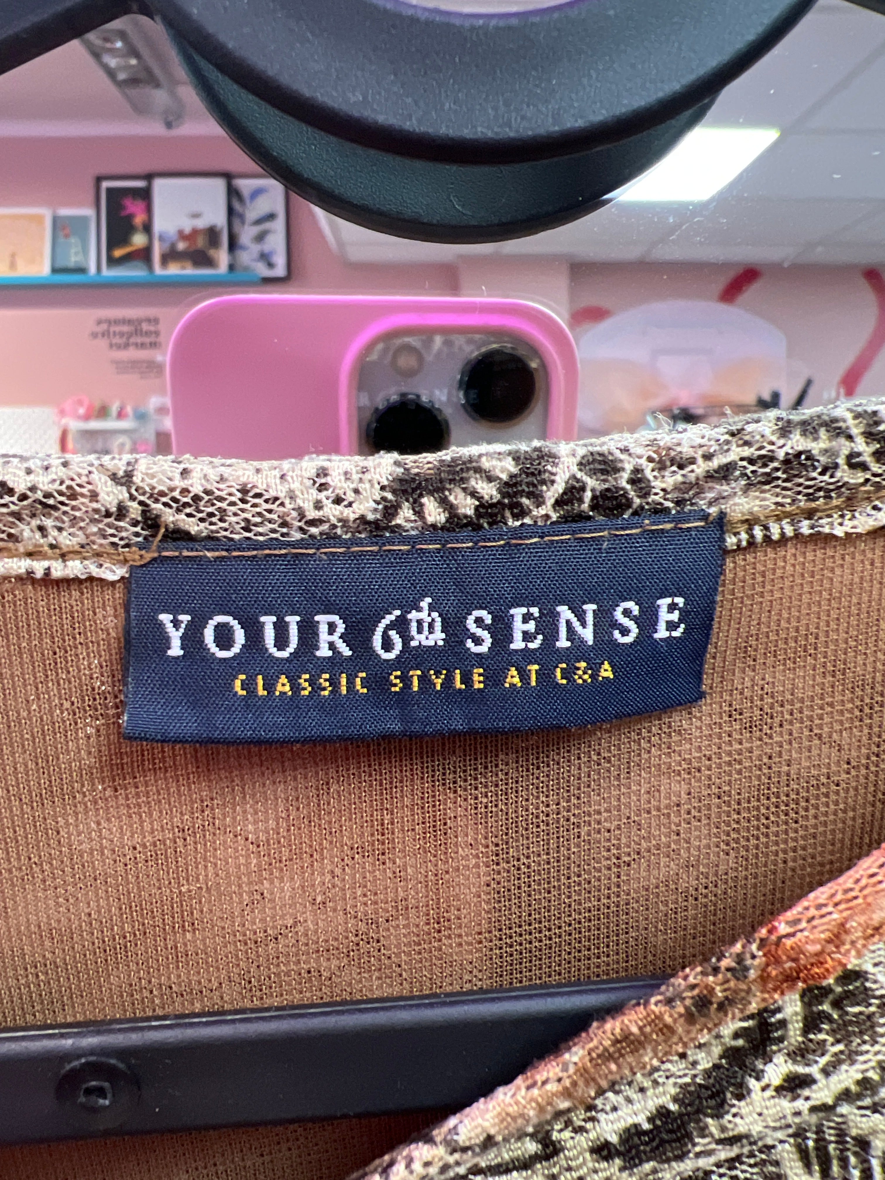 Y2K-inspirerad mönstrad brun topp 6th Sense