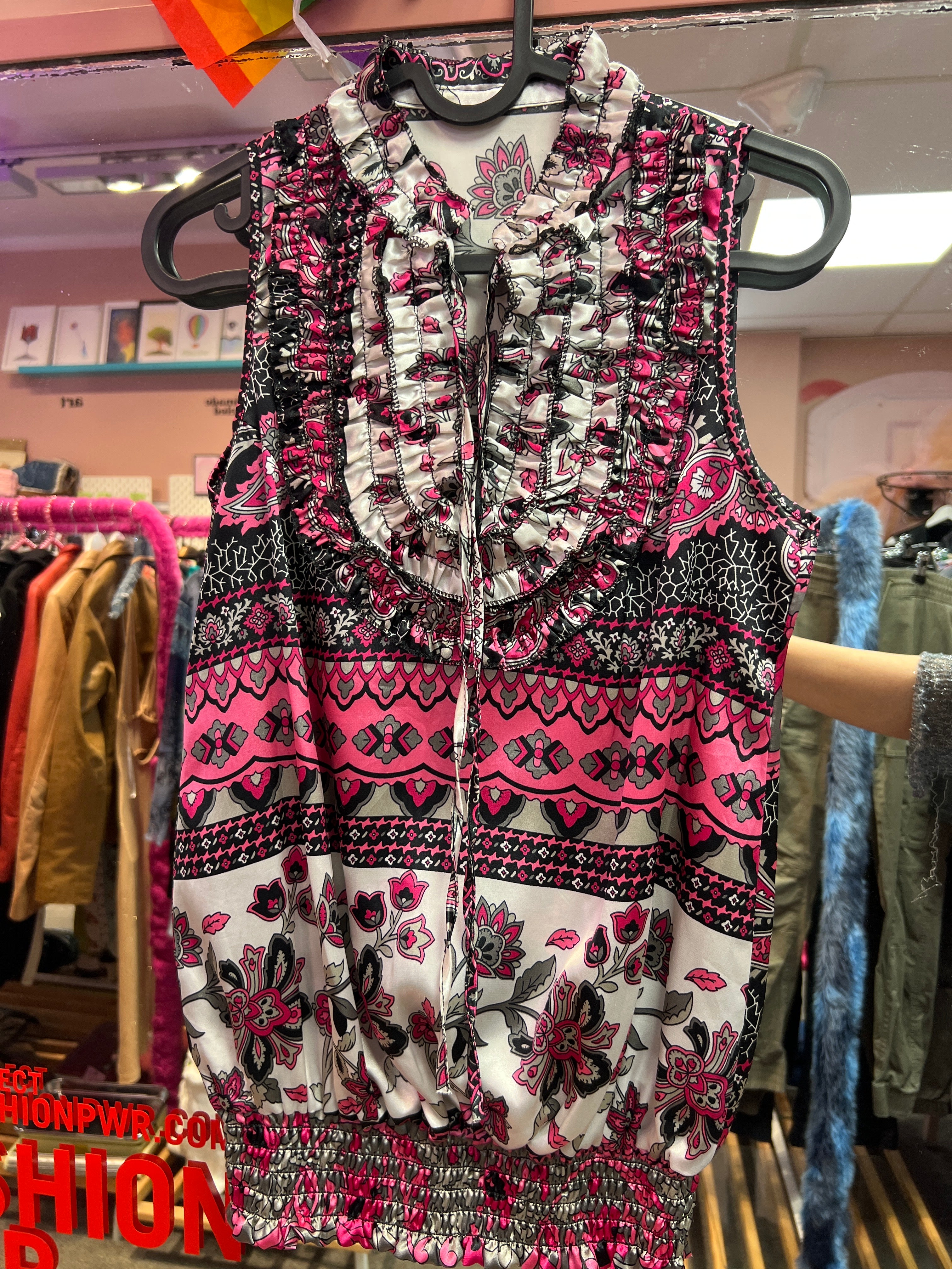 Cute top