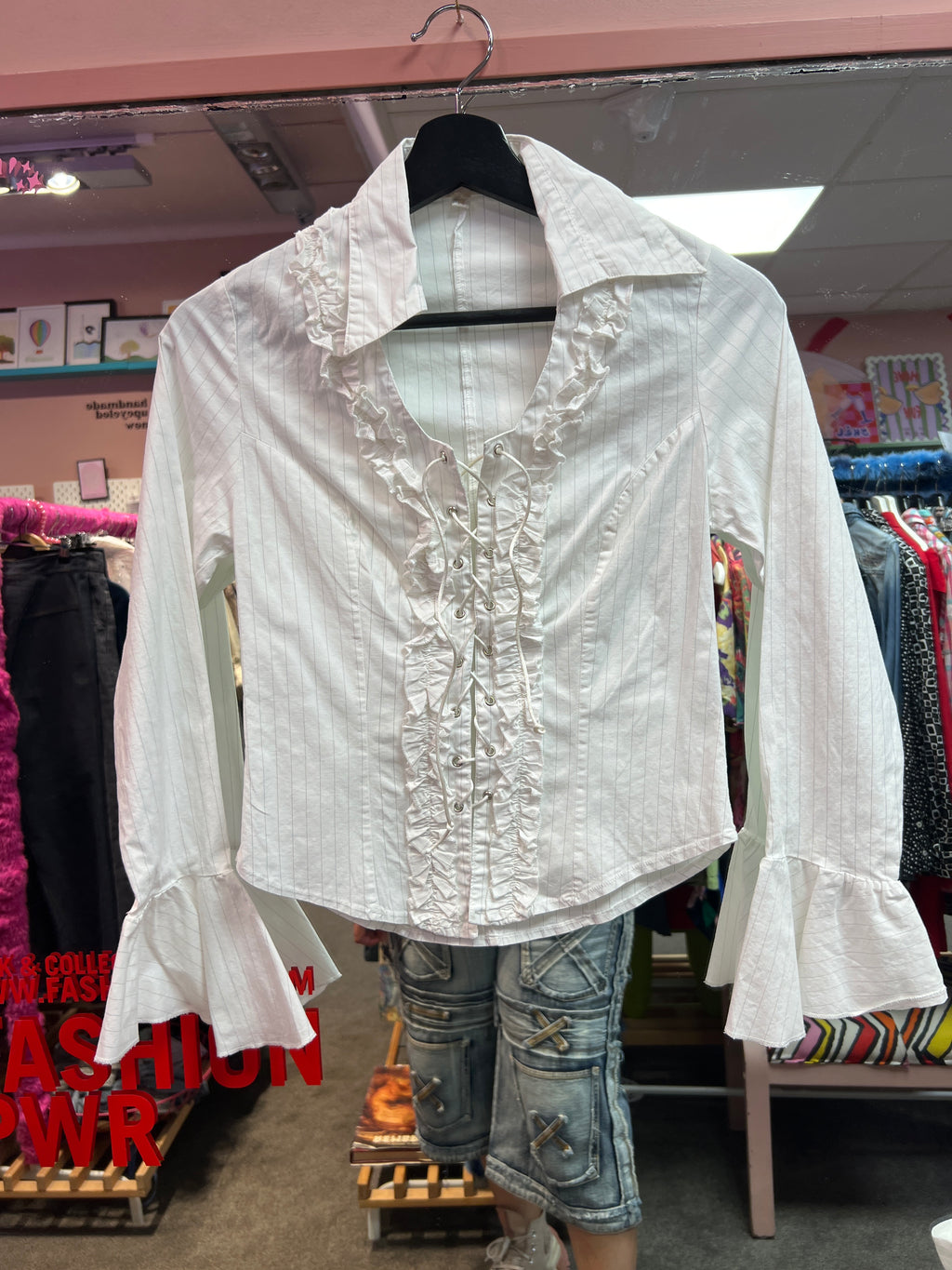 Office siren Authentic Style top