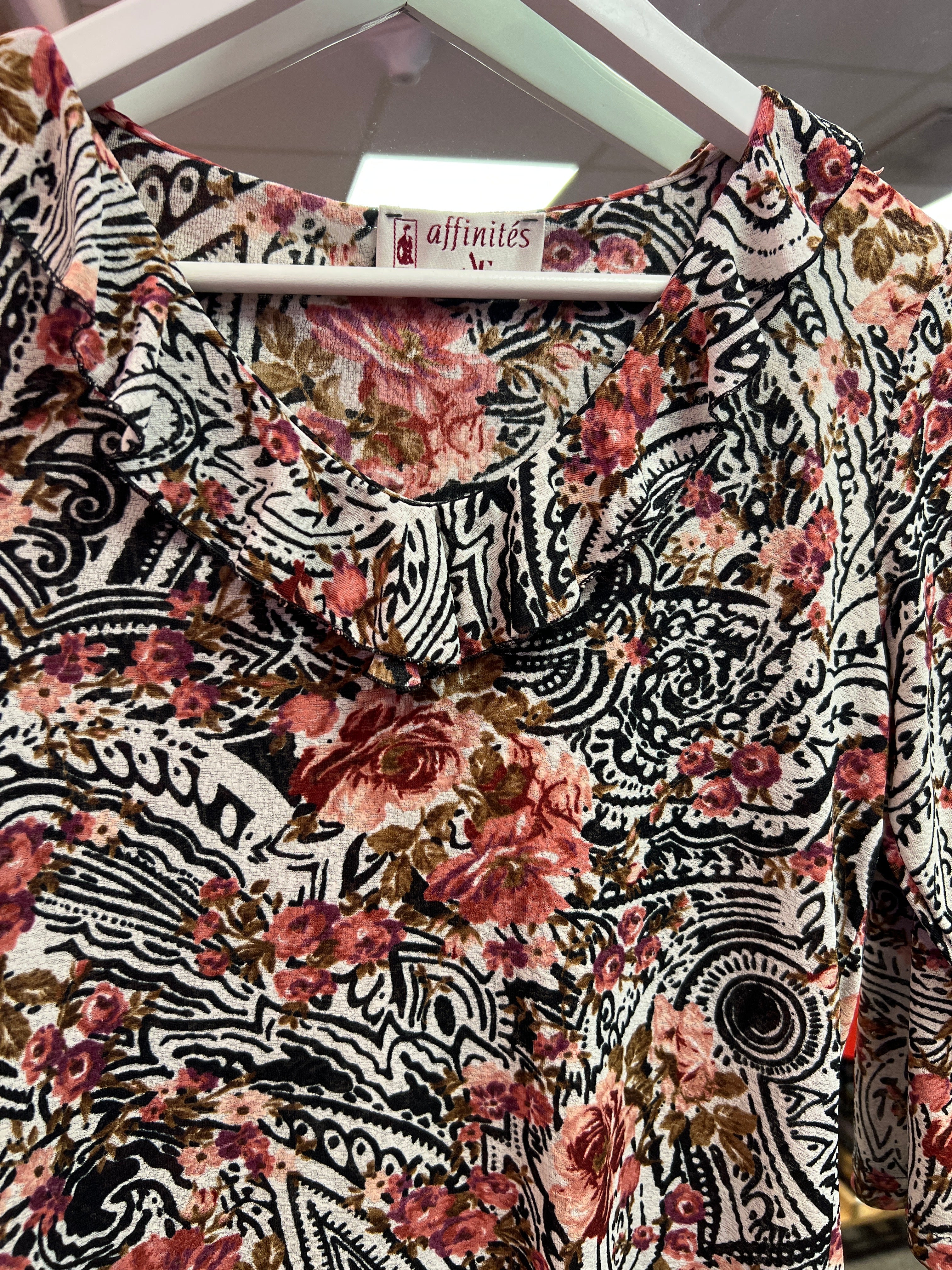 Y2K vibes patterned blouse Affinites blouse