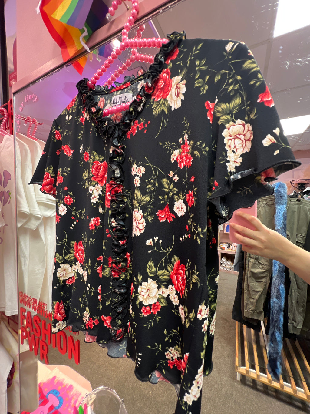 Black flower top with frills
