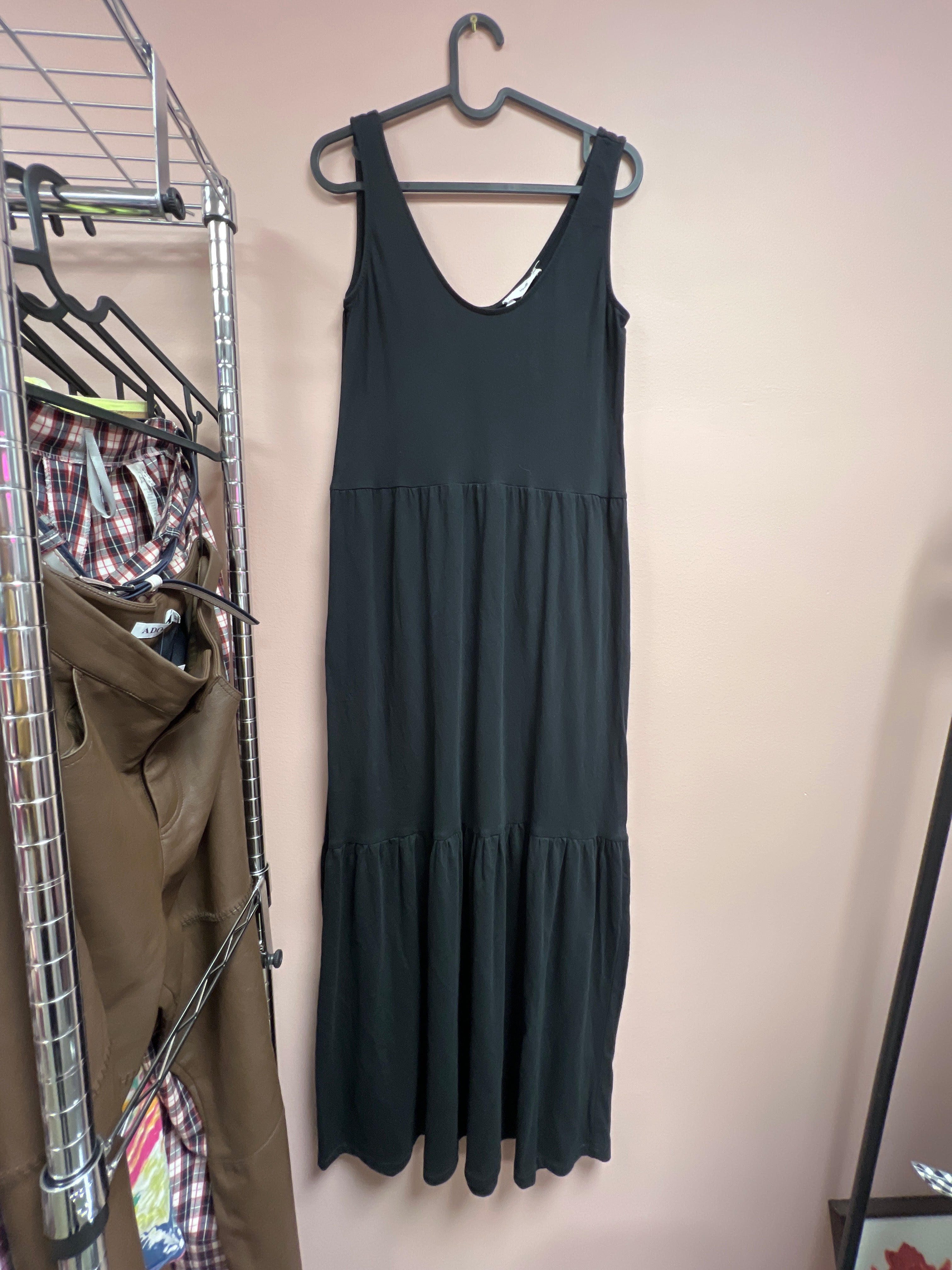 Black comfy dress