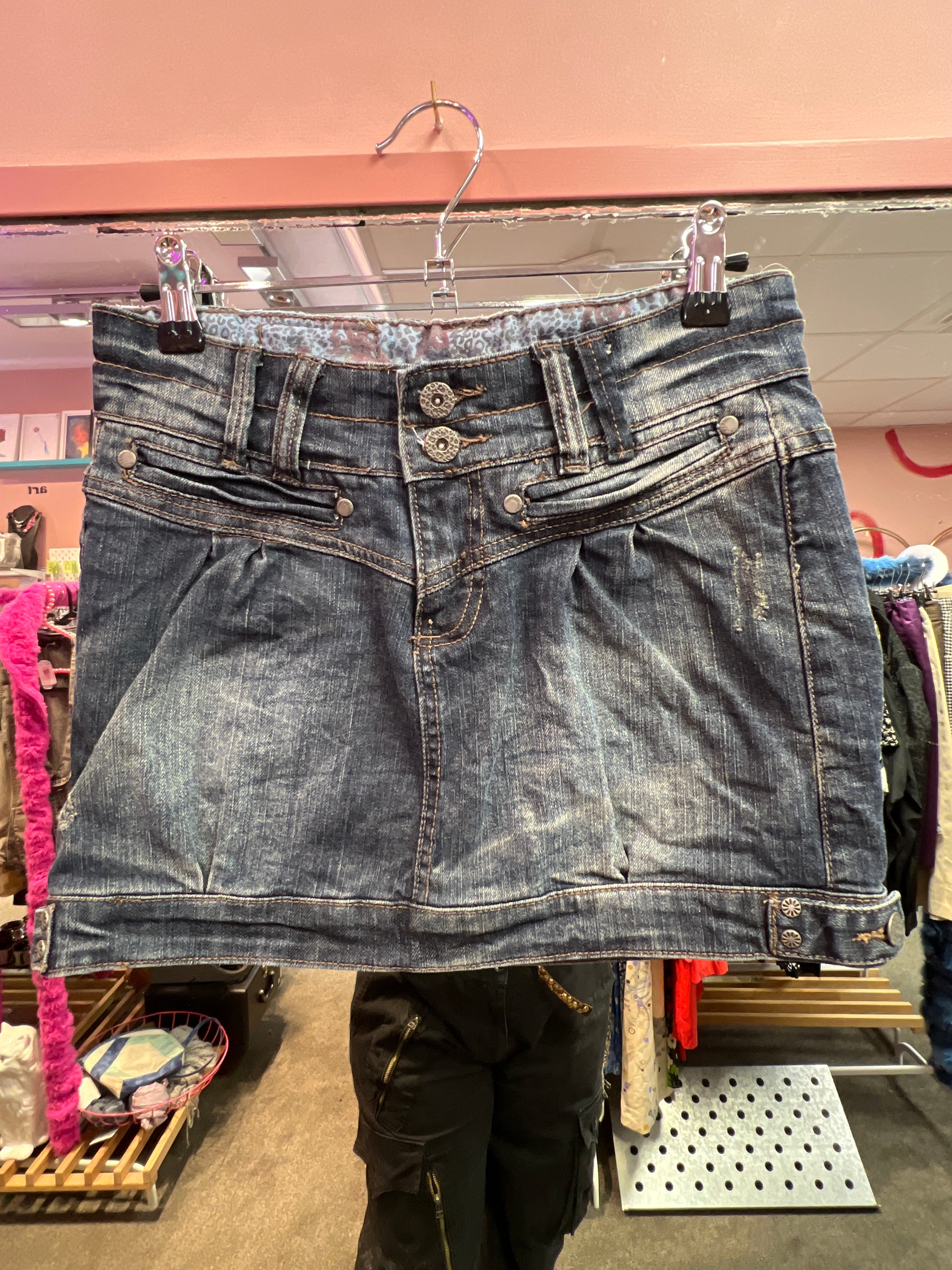 Crazy World mini skirt