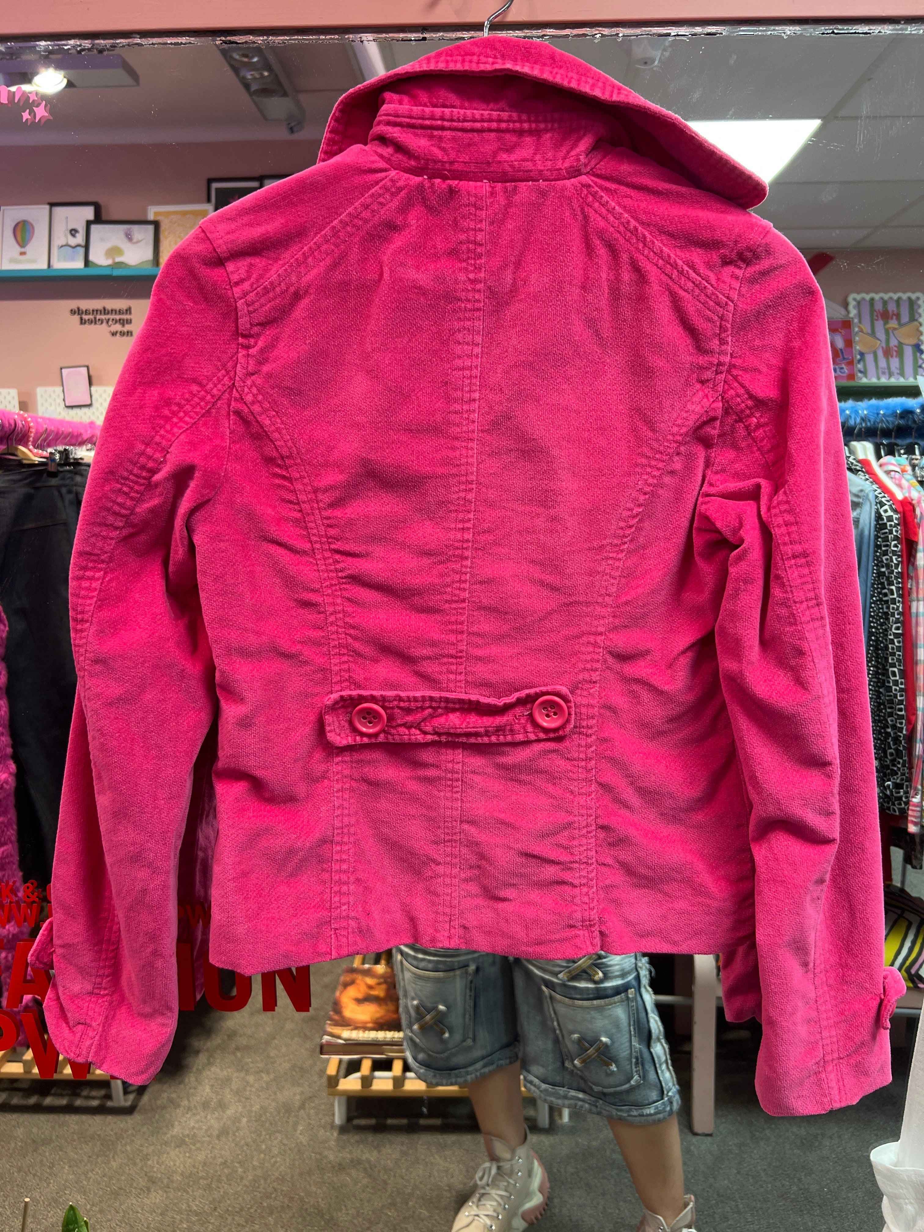Pink jacket BassHit