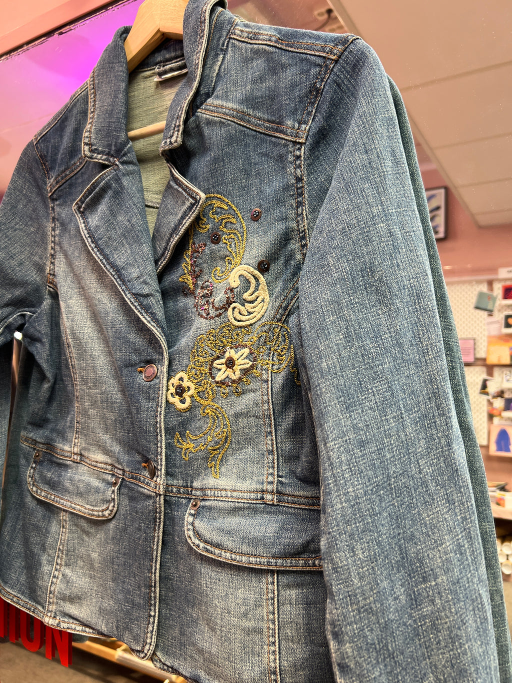 Embroidered Jeans jacket Comma