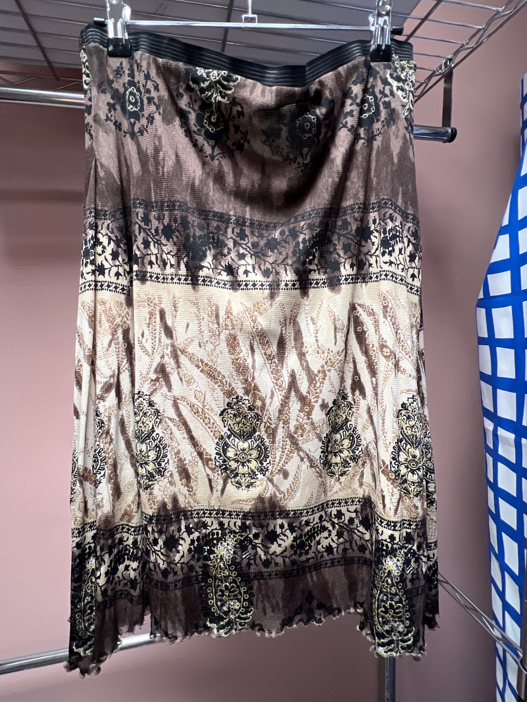 Bohemian mesh skirt with glitter