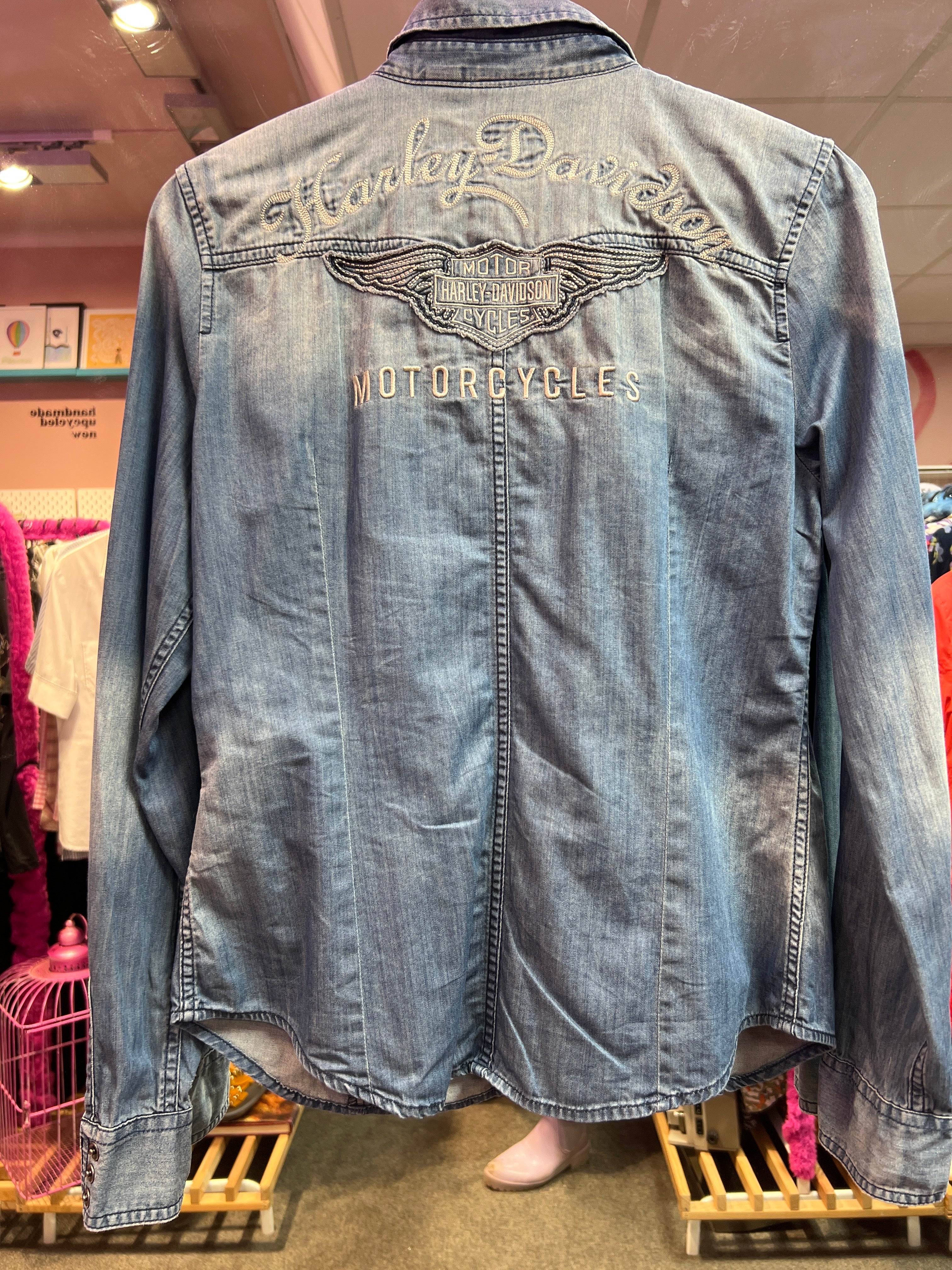 Harley Davidson light jeans shirt