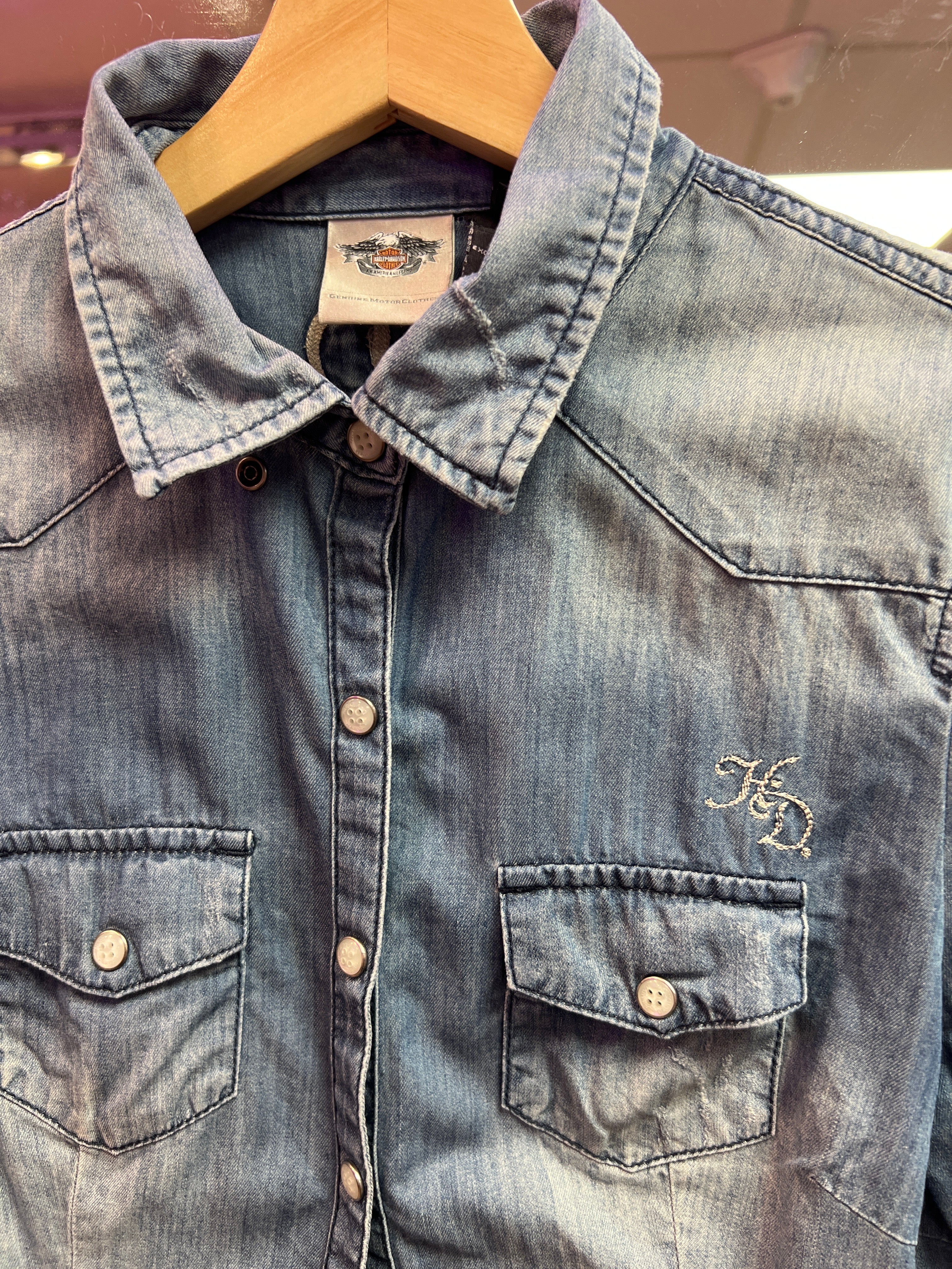 Harley Davidson light jeans shirt