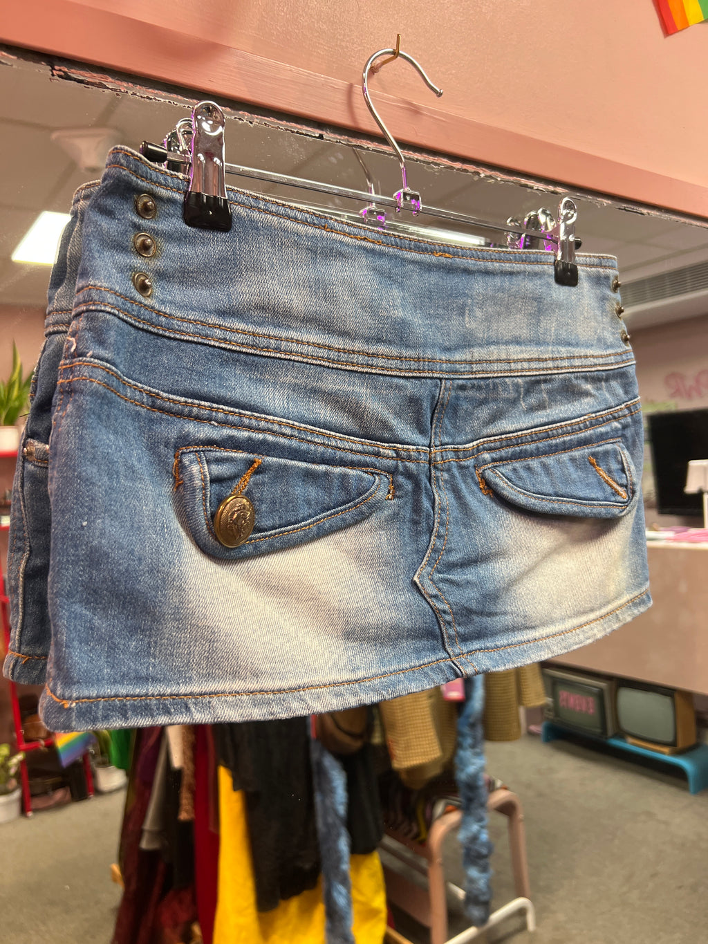 Mini mini jeans skirt