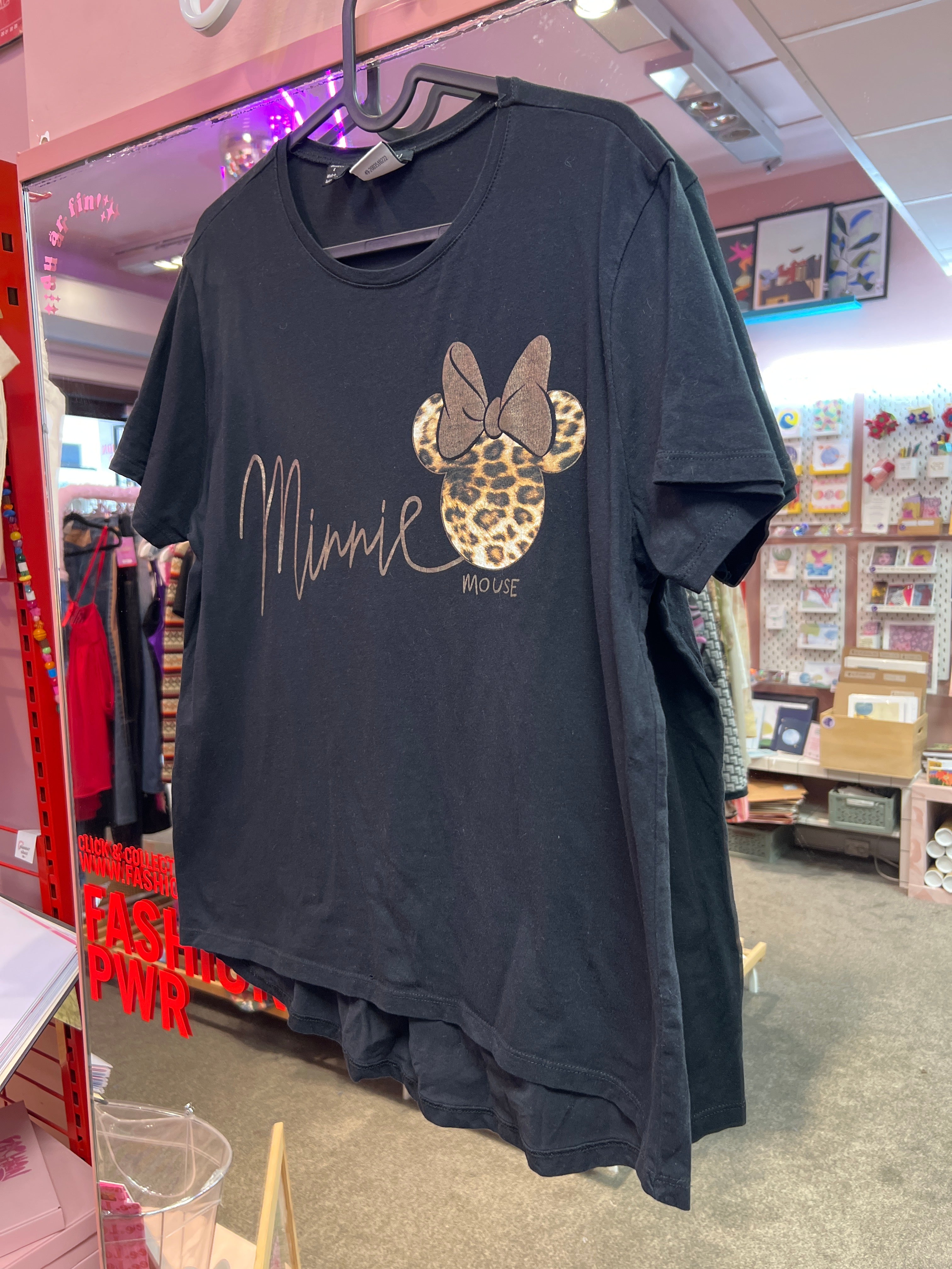 Minnie Amisu t-shirt