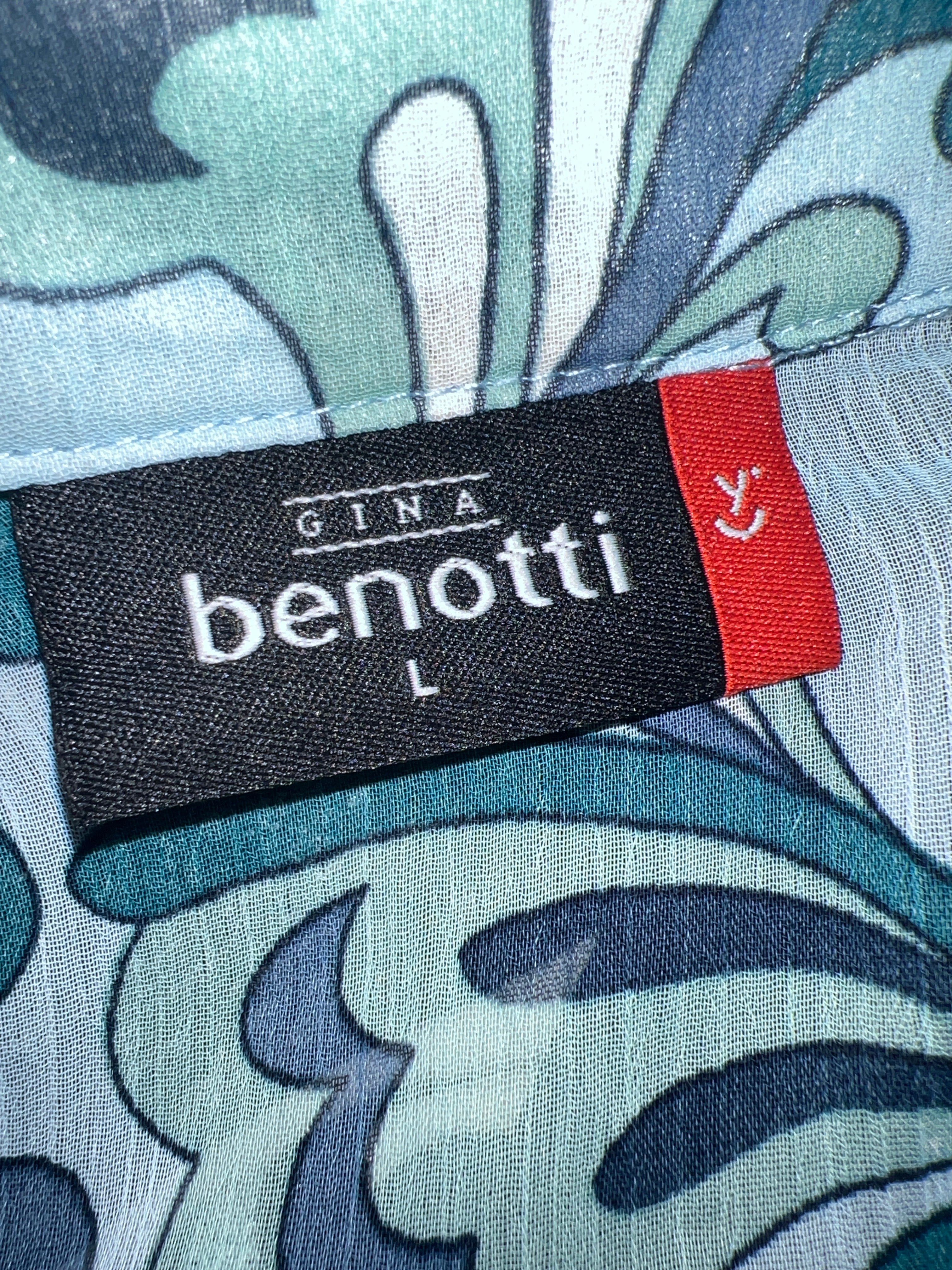 Gina benotti blue blouse