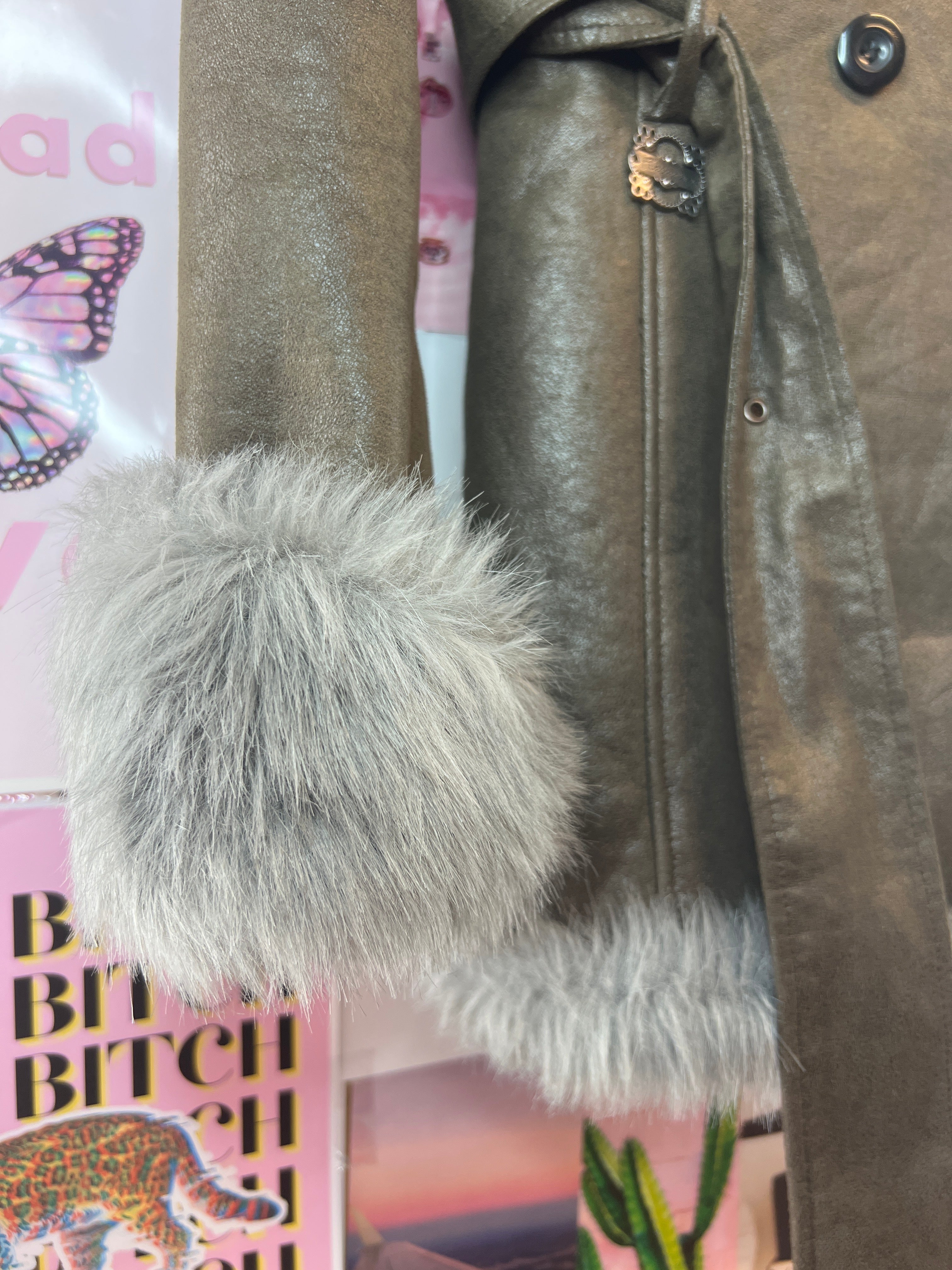 Y2K Furcoat for the petite Mob-Wife