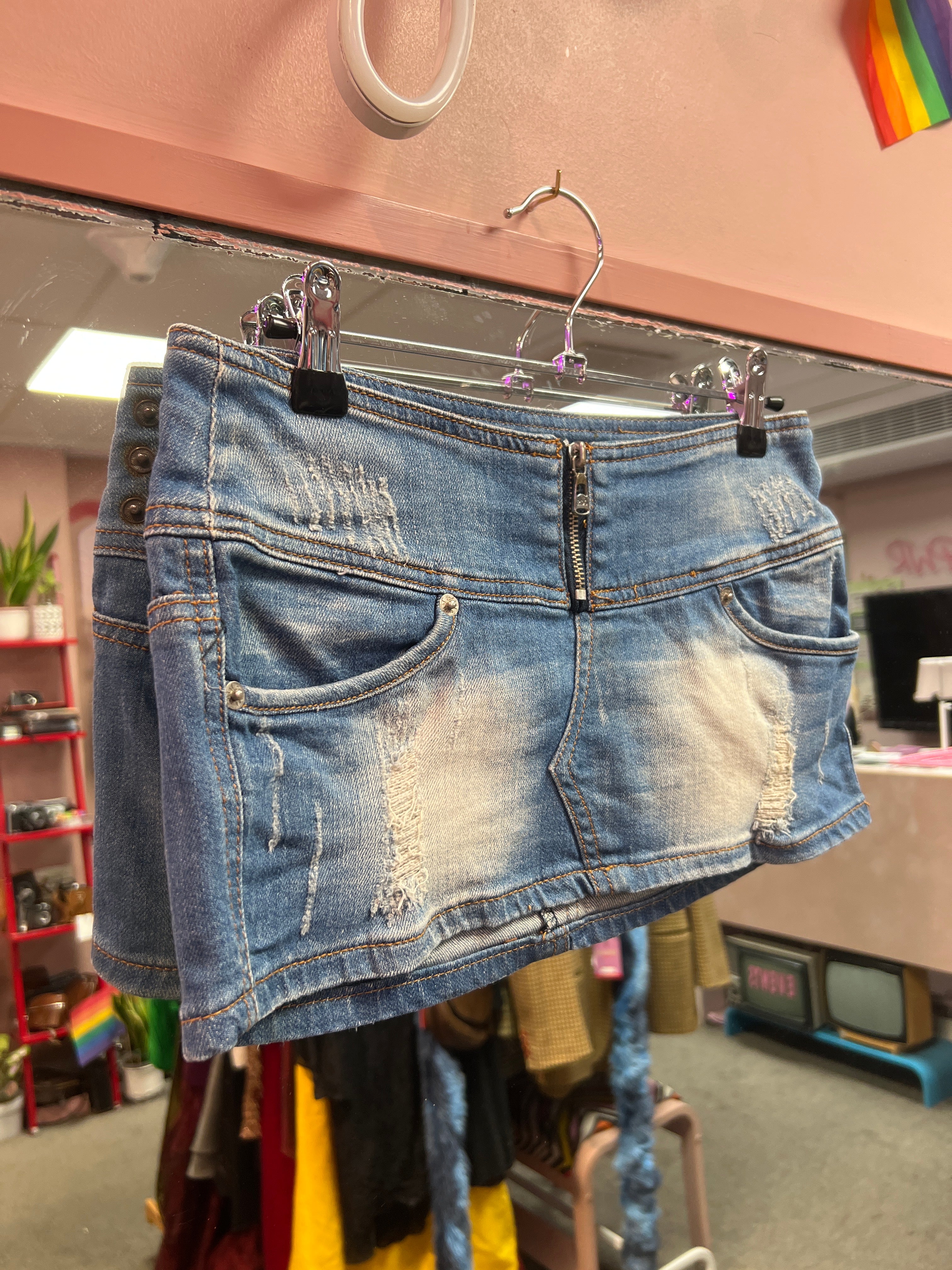 Mini mini jeans skirt