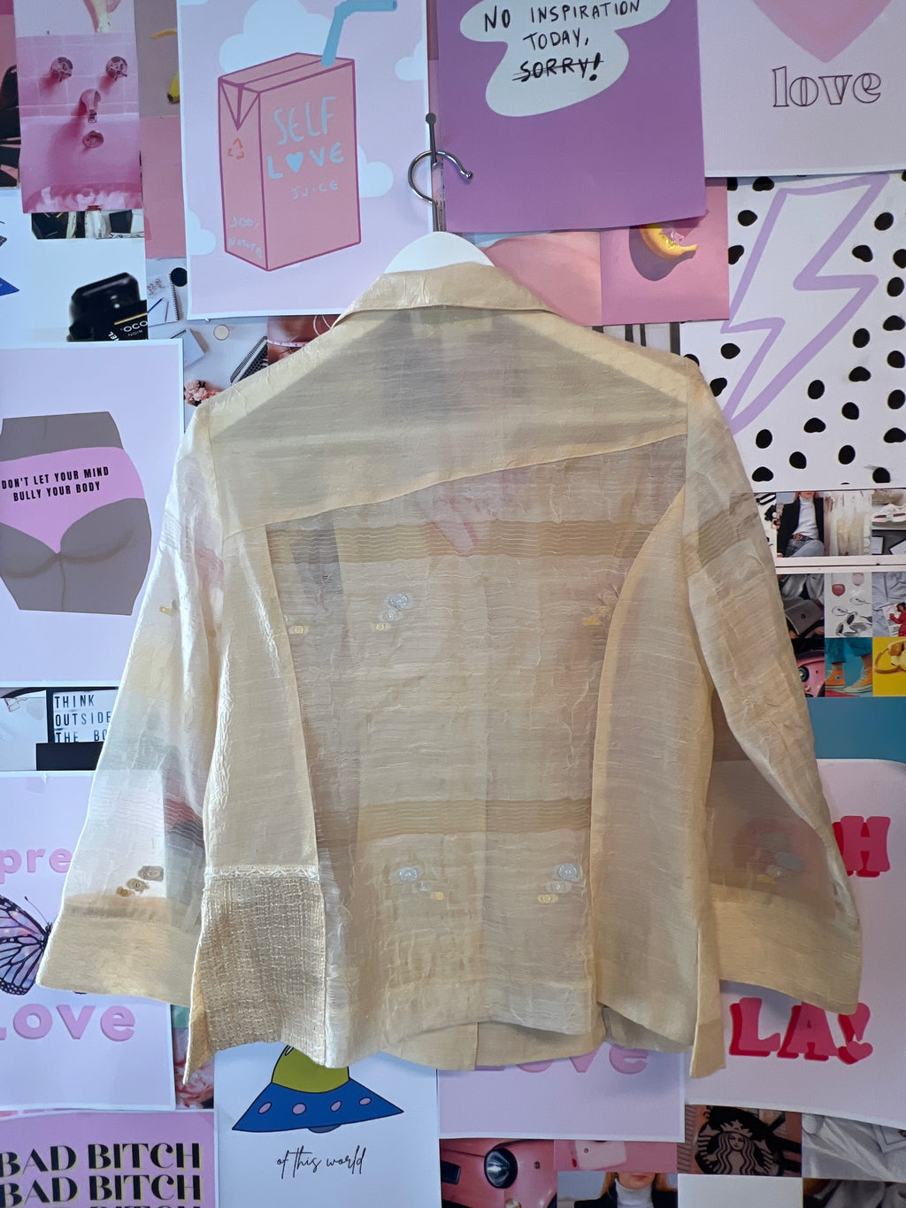 Modern barroco blouse