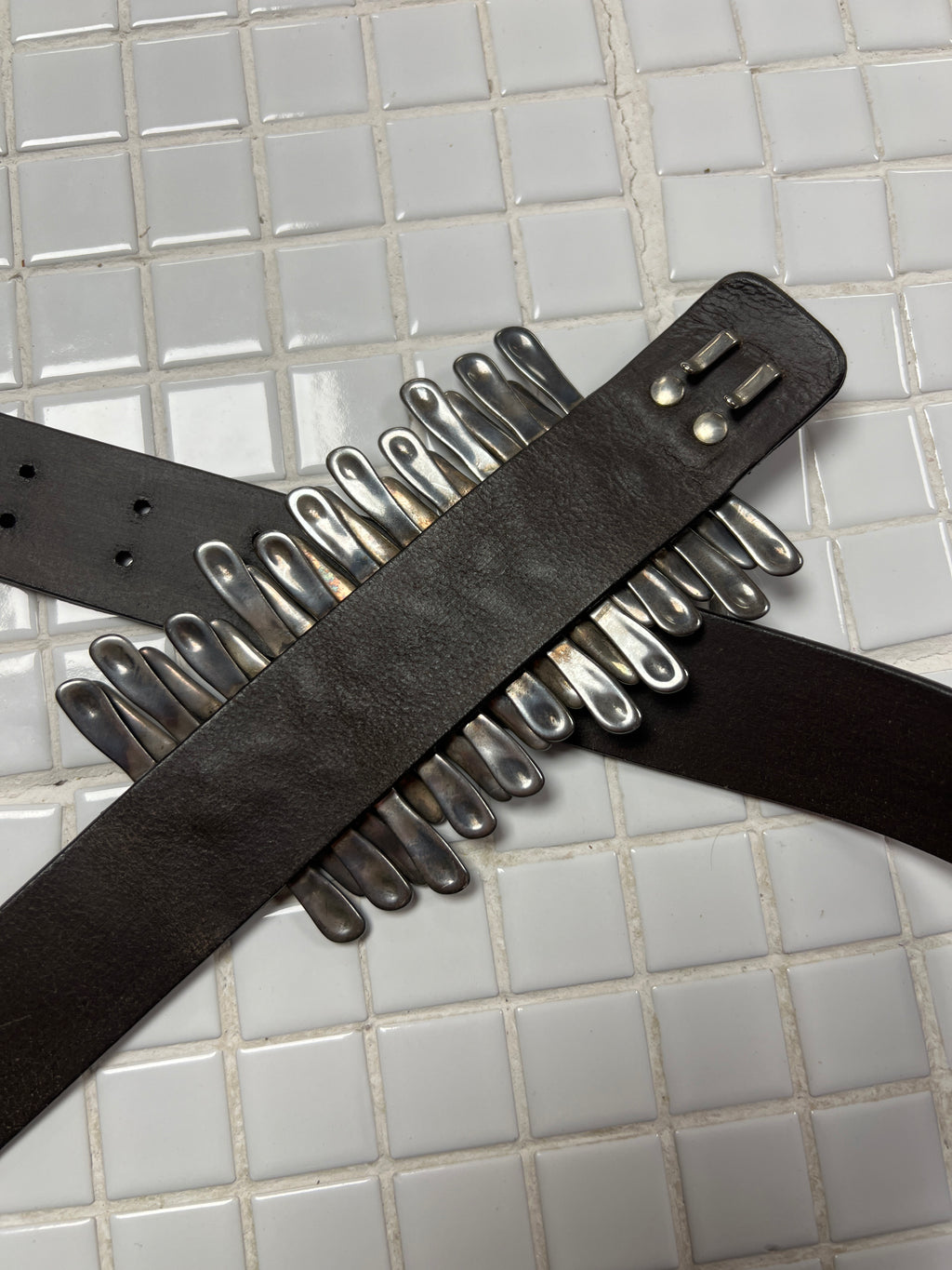 One de 50 belt