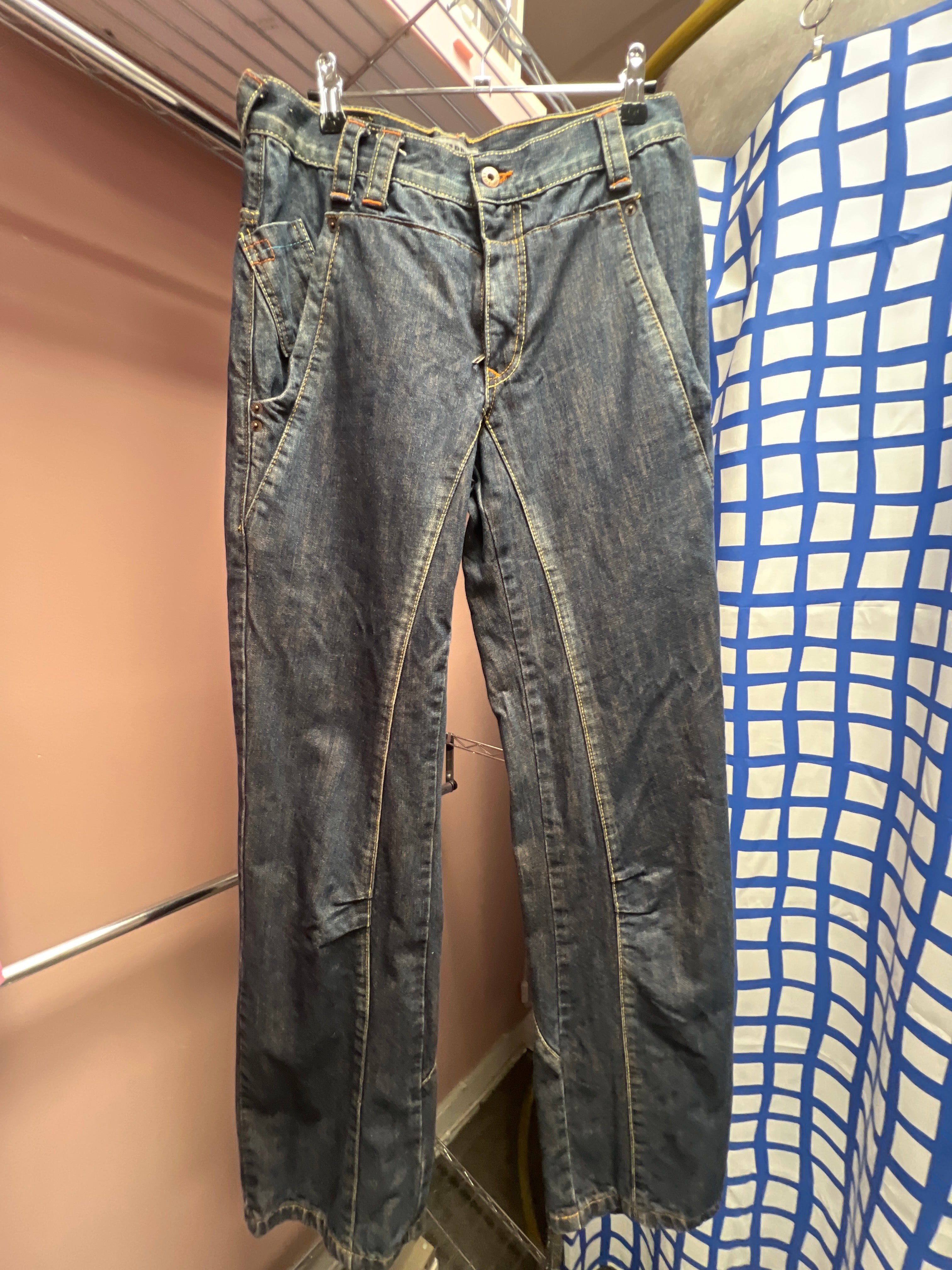 4 wards cool jeans