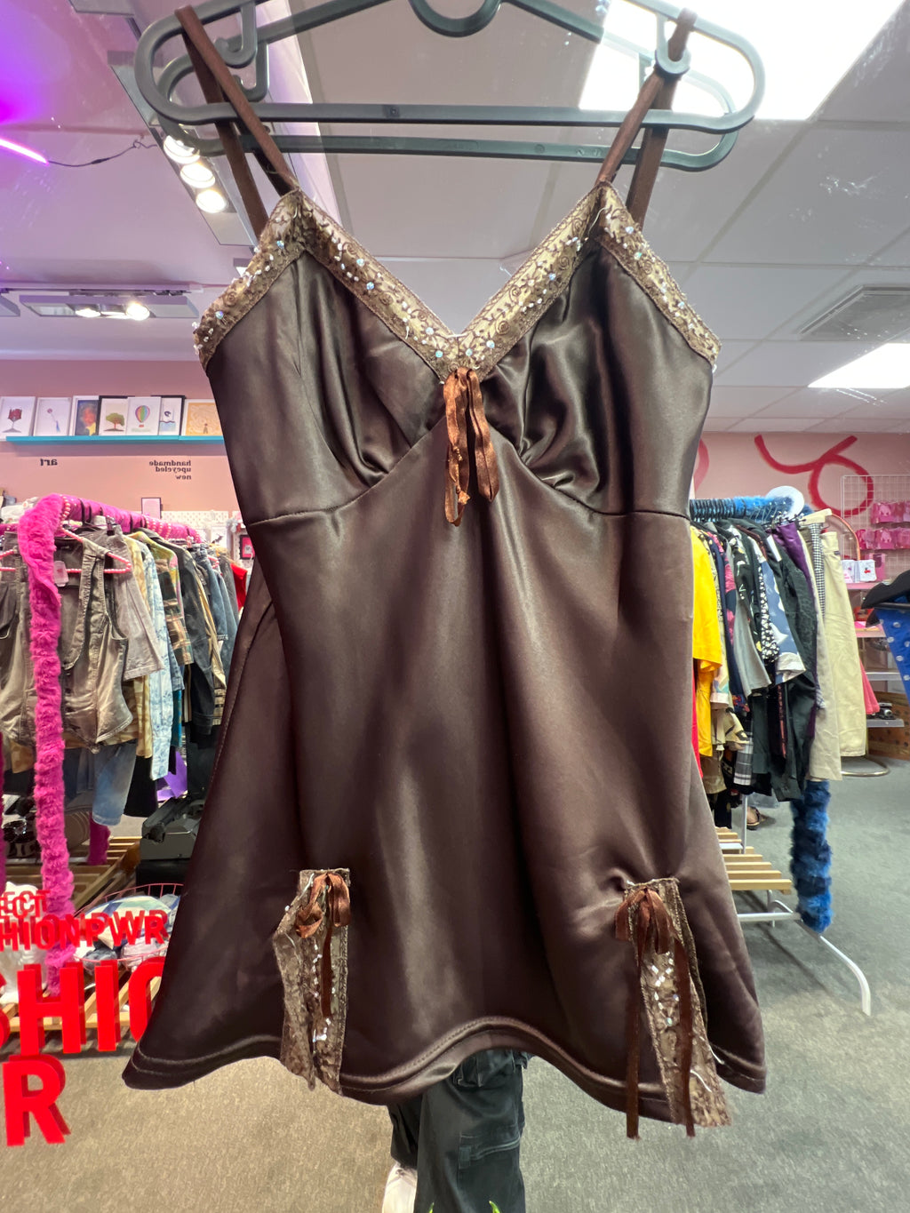 Cute brown top with