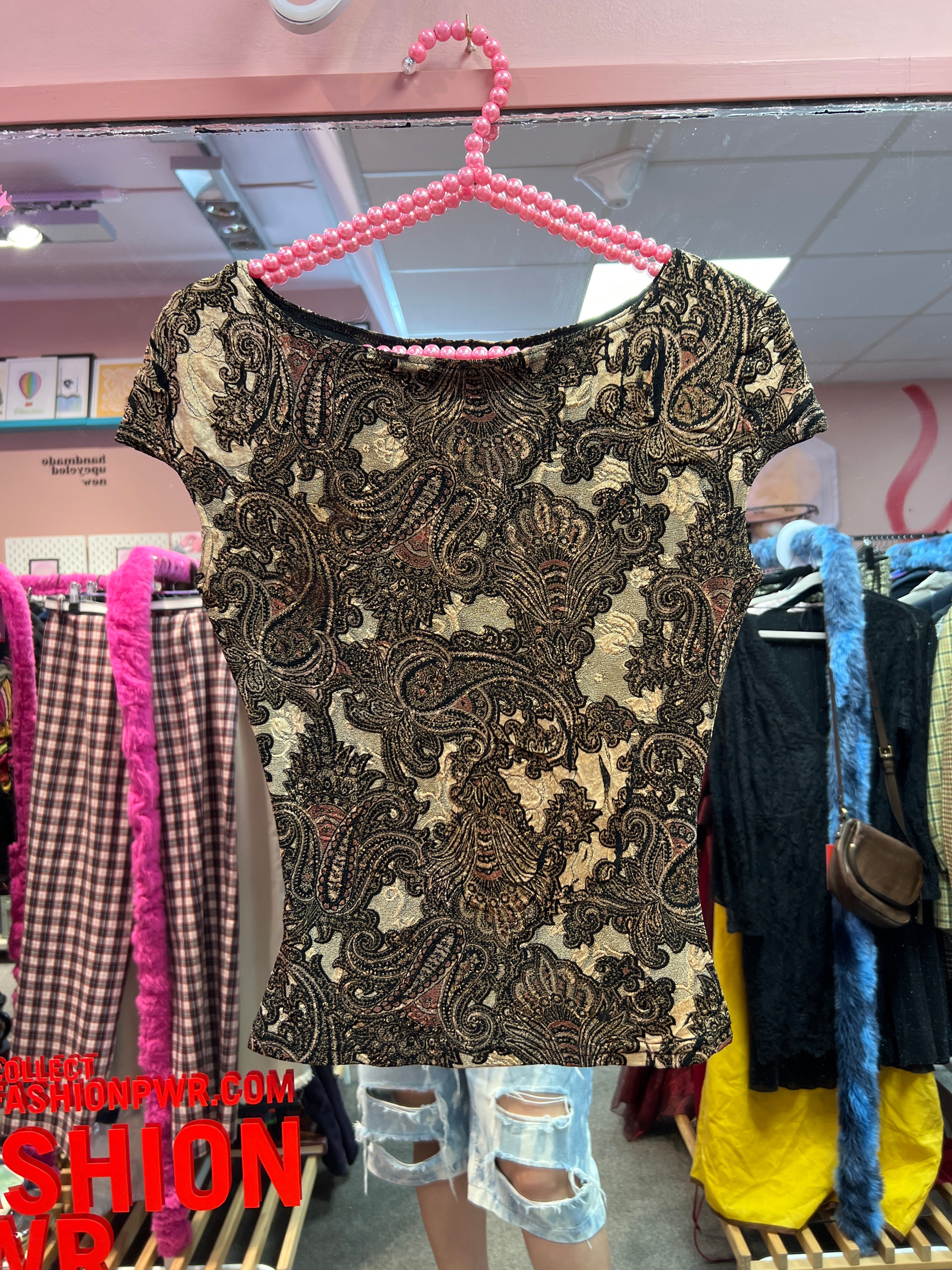 Lionkel Paris top