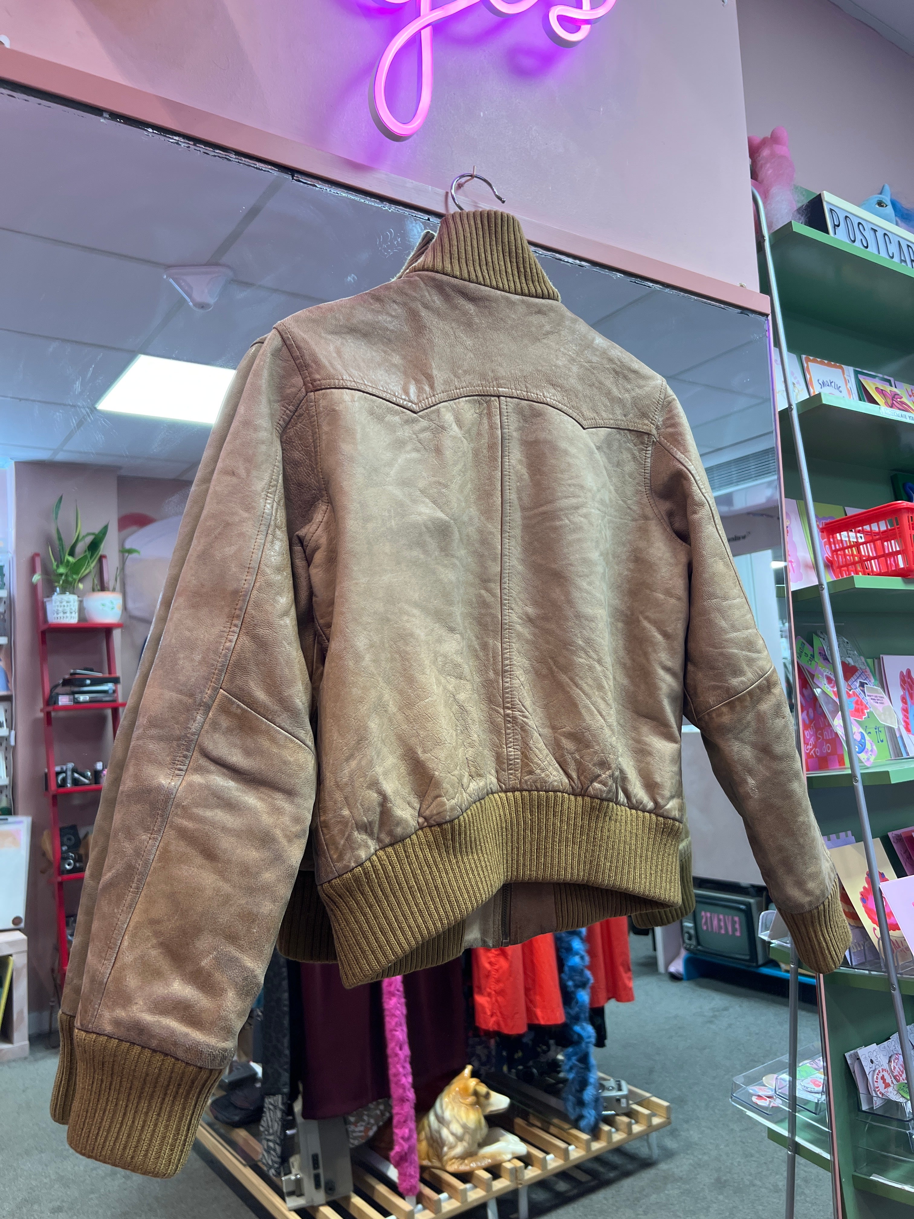 Pilot vibes brown leather jacket