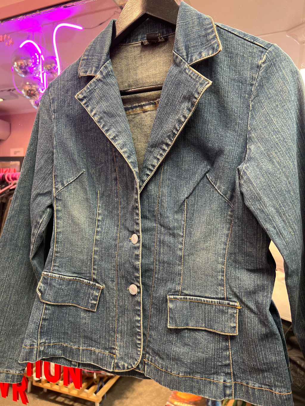 Jacket cruise Australia
