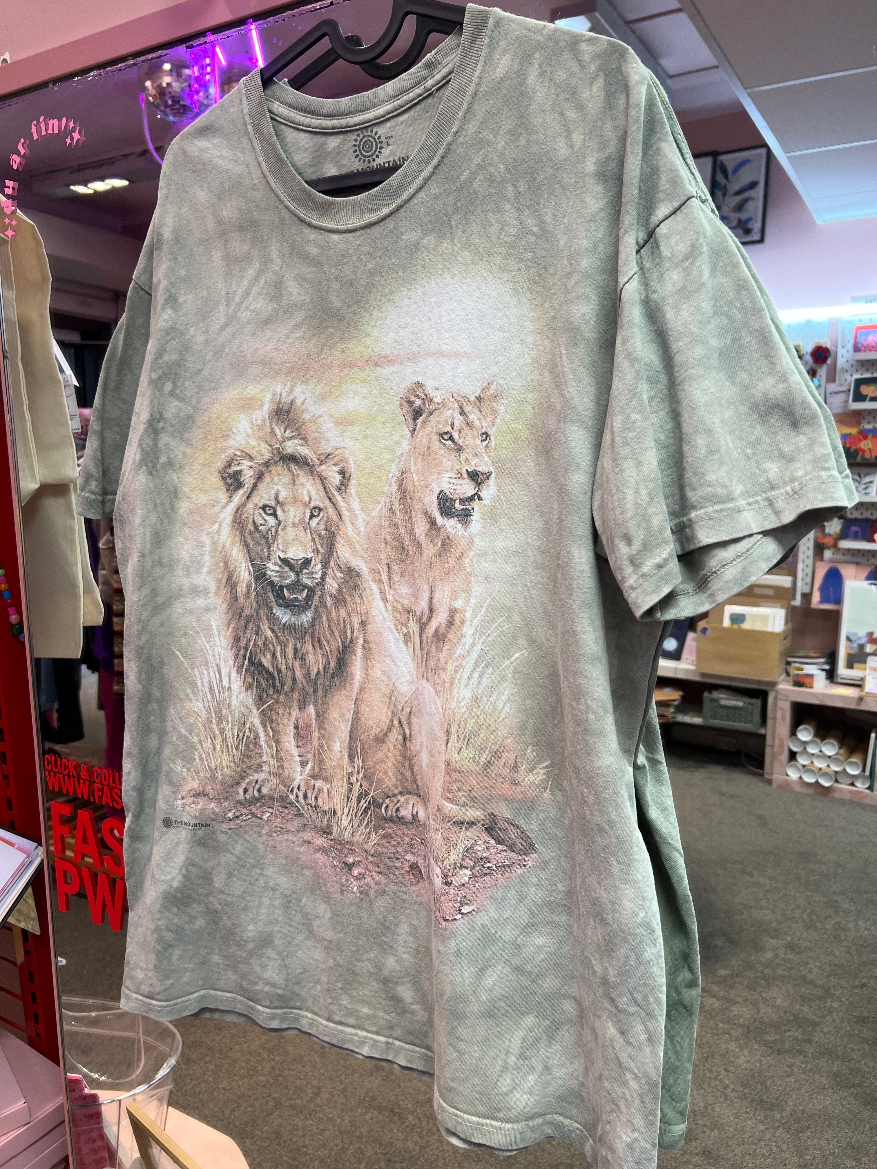 Lions The Mountain t-shirt