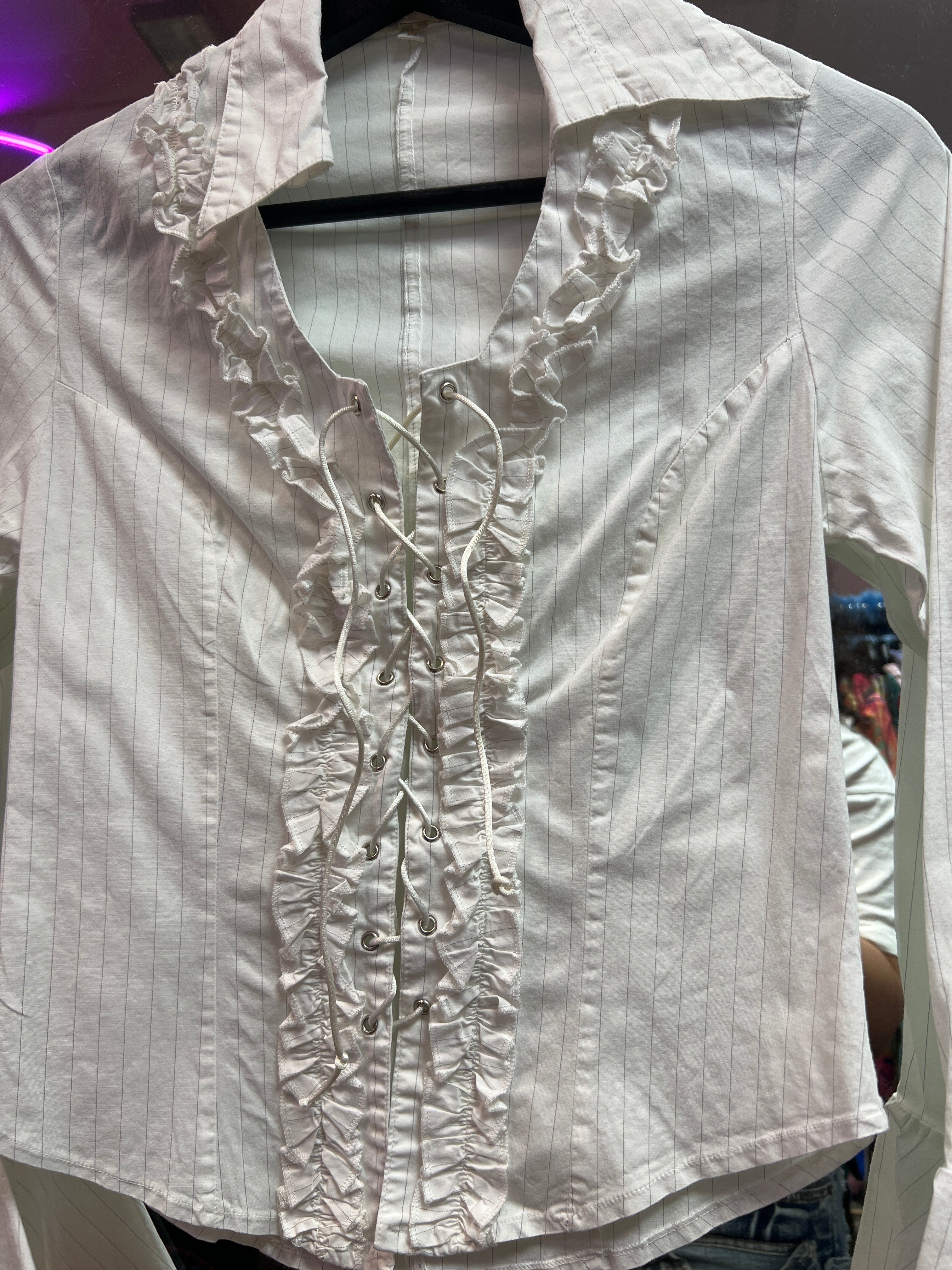 Office siren Authentic Style top