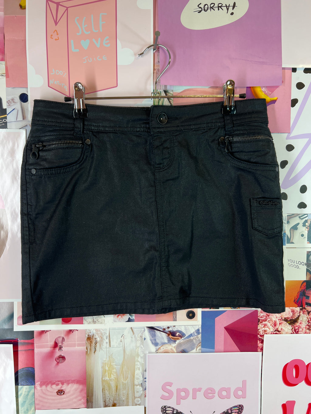 Y2K vibes skirt Toi Moi
