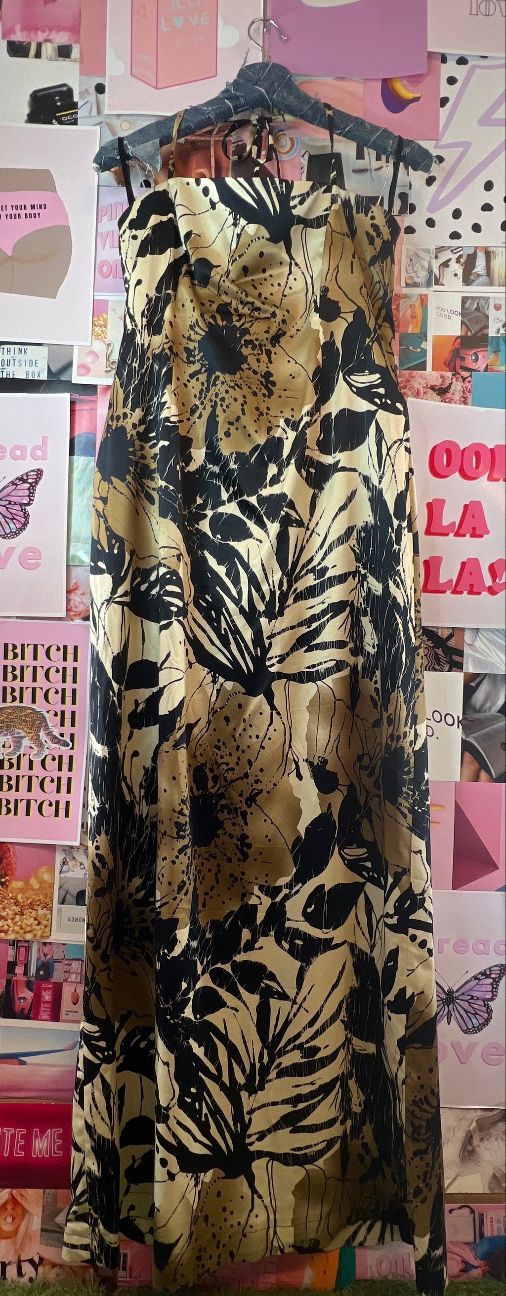 Beige and black patterned dress