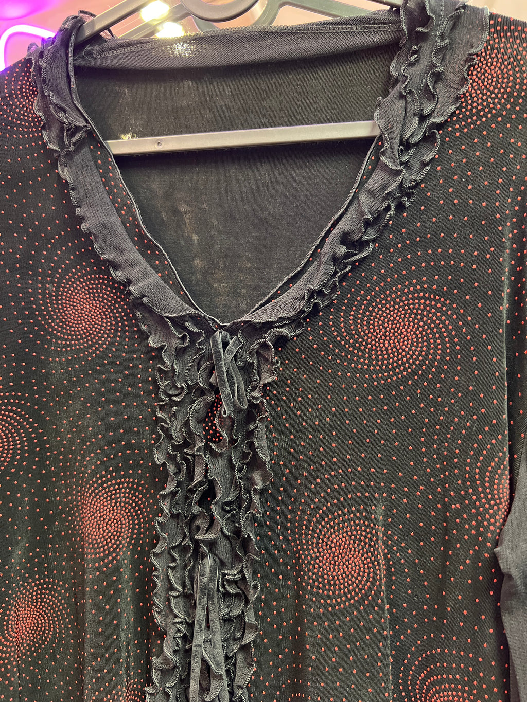 Y2K vampire front frills Black and red top