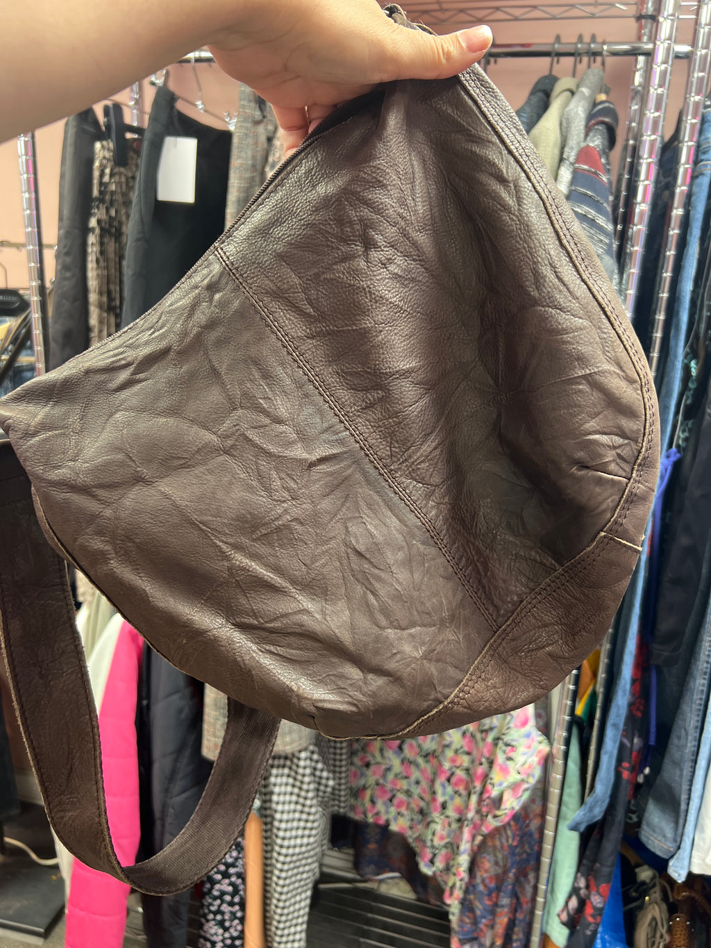 Crossbody brown bag with 2 front pockets