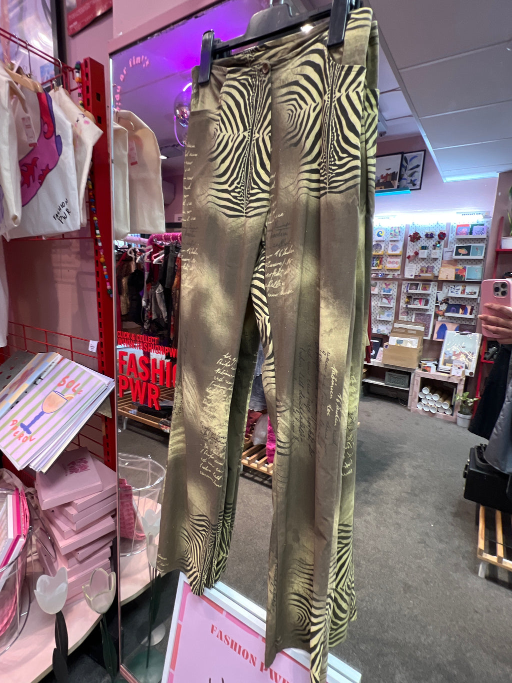 Crazy World wild Pants