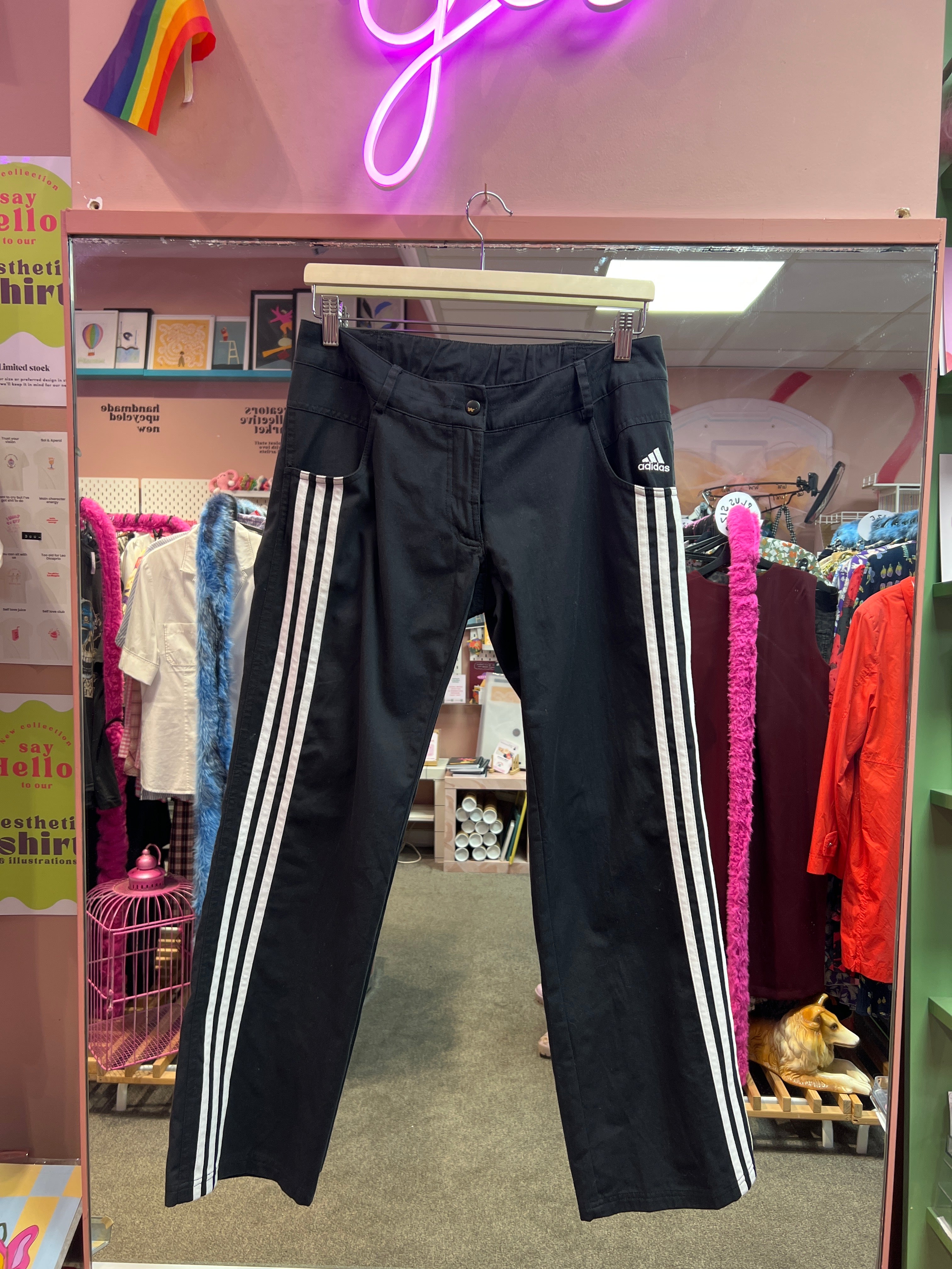Adidasbyxor