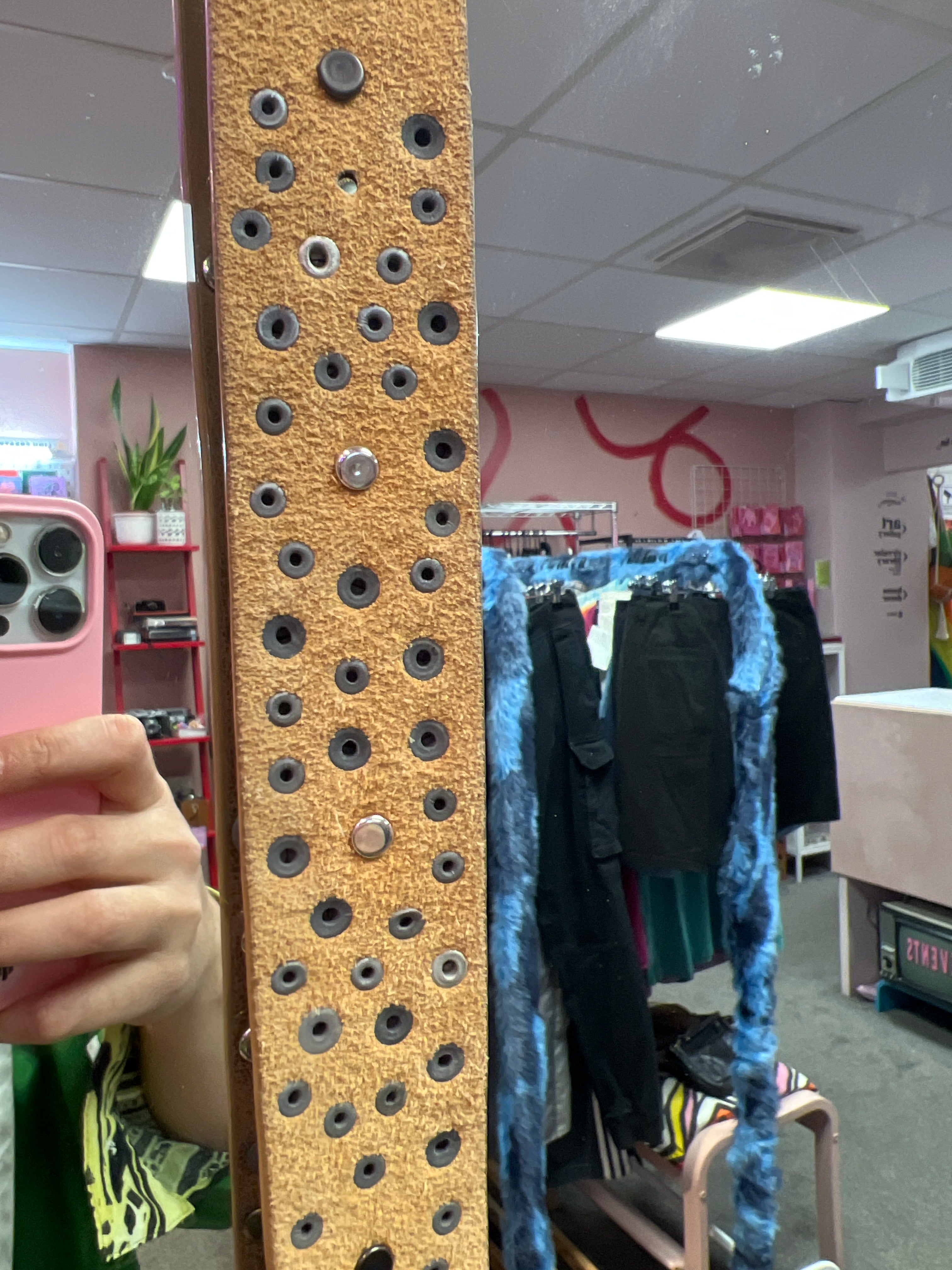 Super cool Britney vibes belt