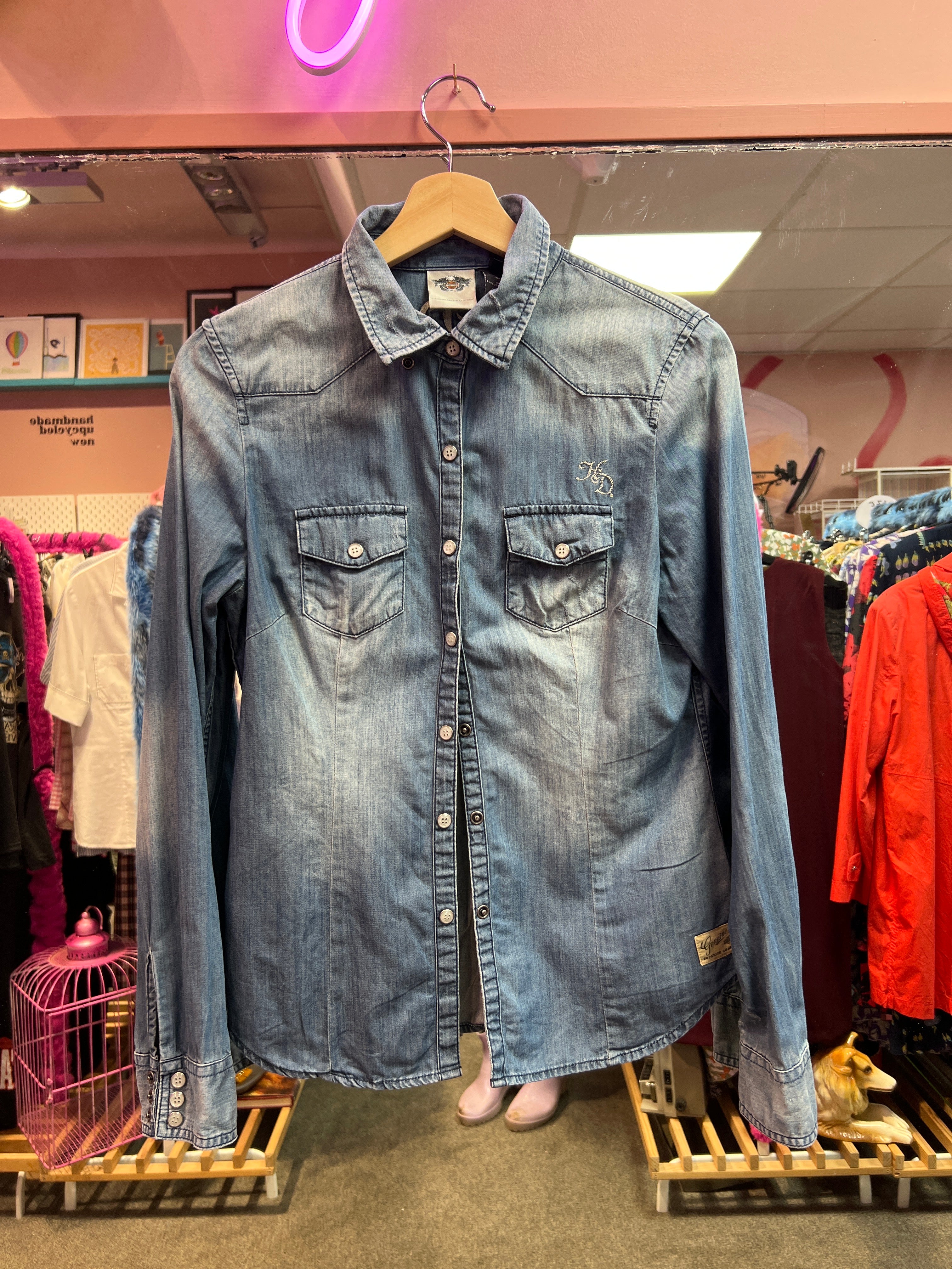 Harley Davidson light jeans shirt