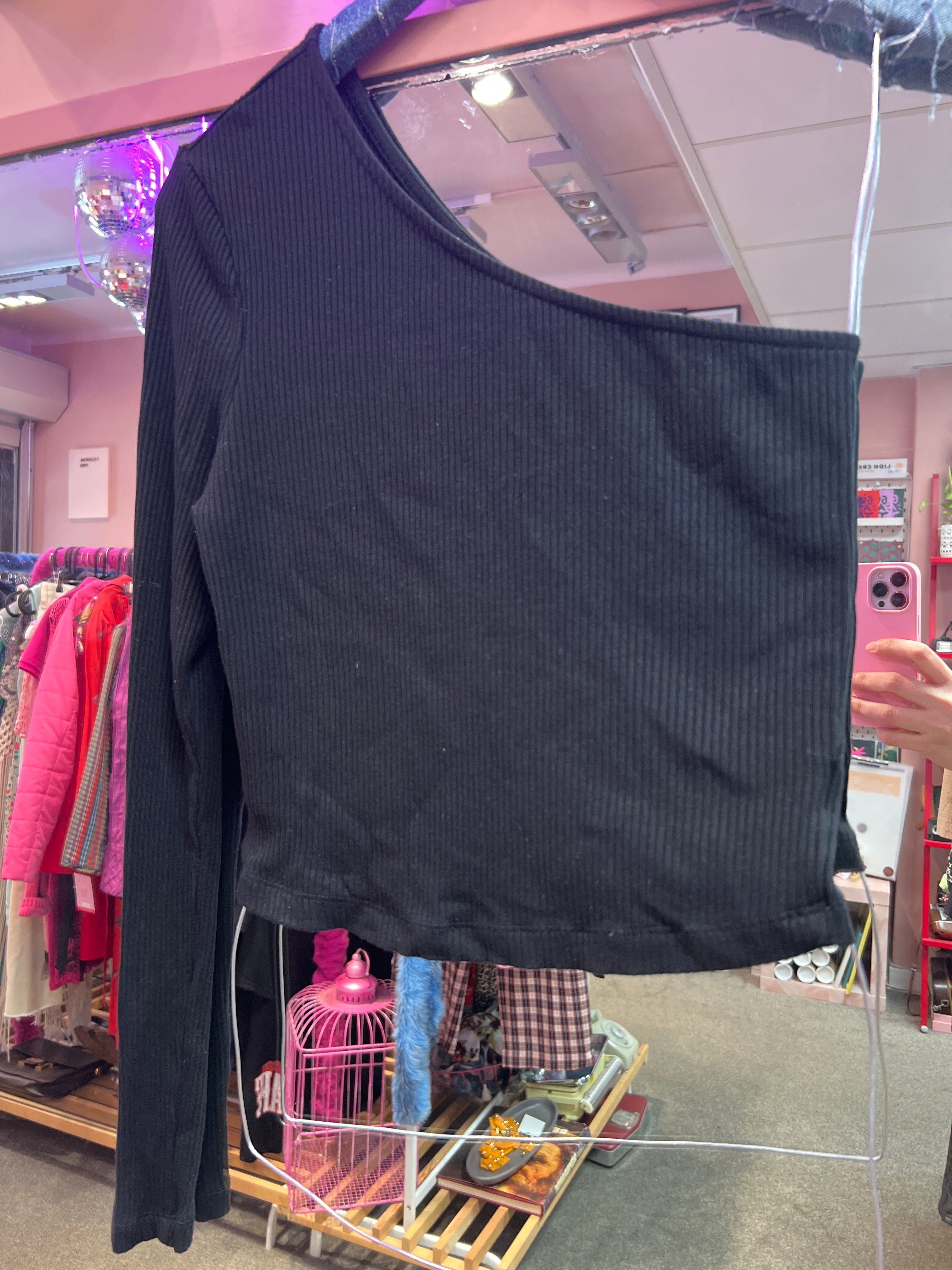 Svart croptop från NAKD