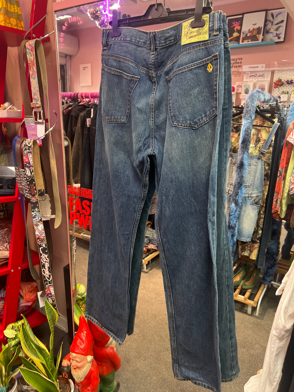 Volkon pants