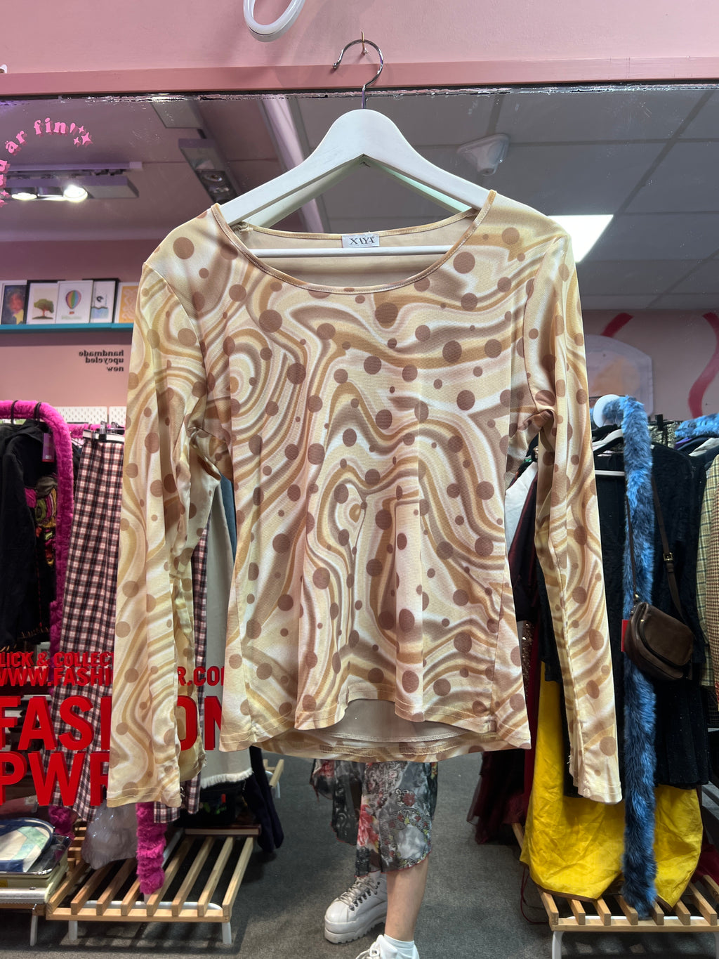 Xaya brown top Y2K vibes