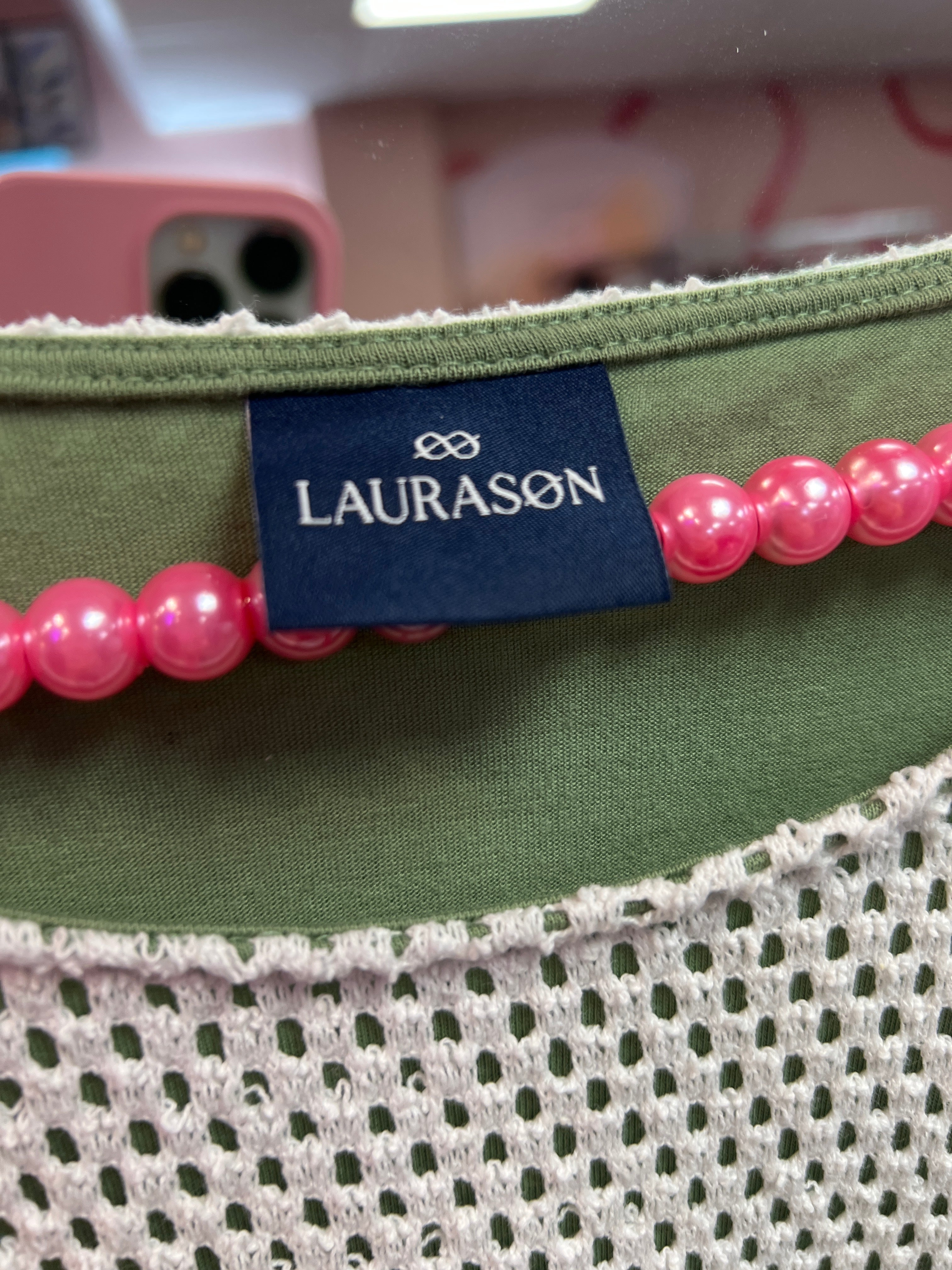 Green top Laurason