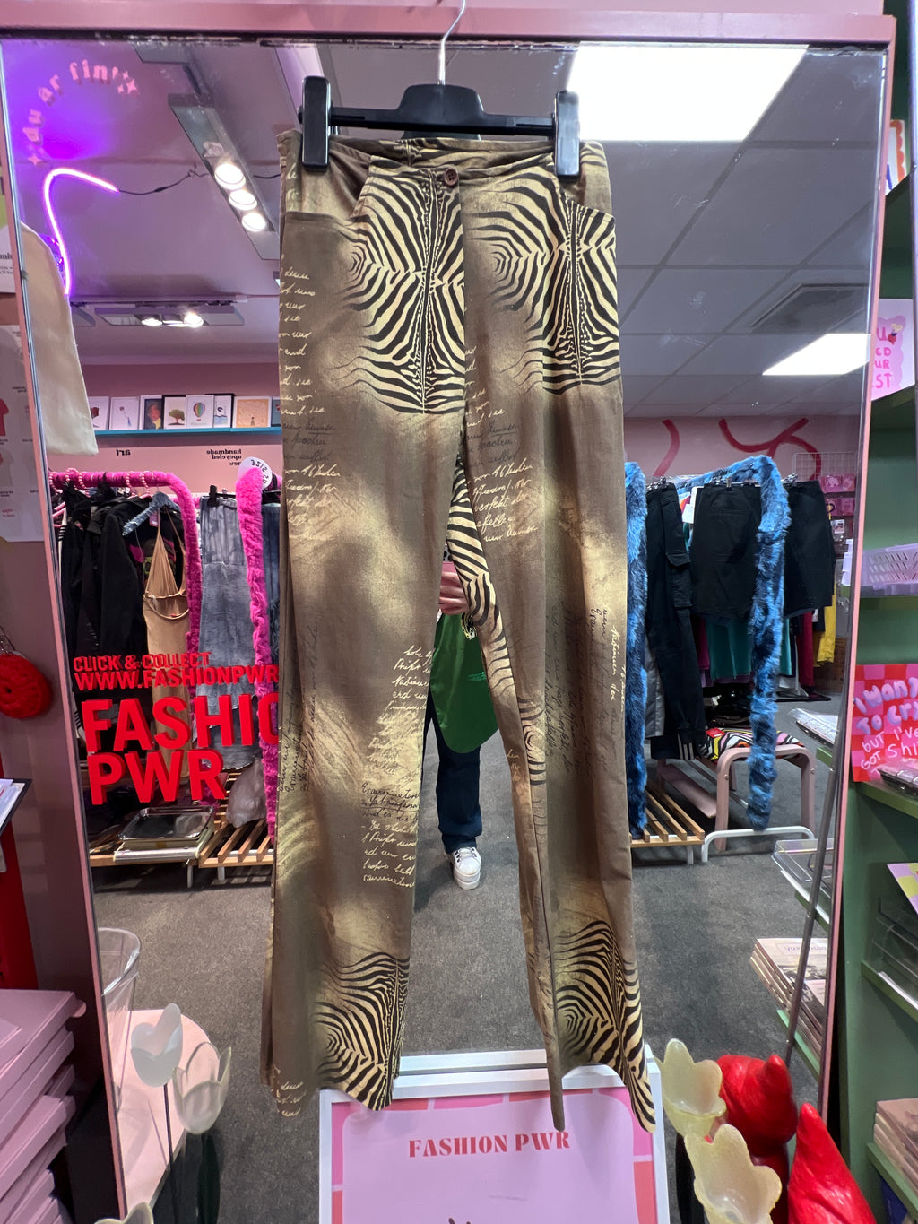 Crazy World wild Pants