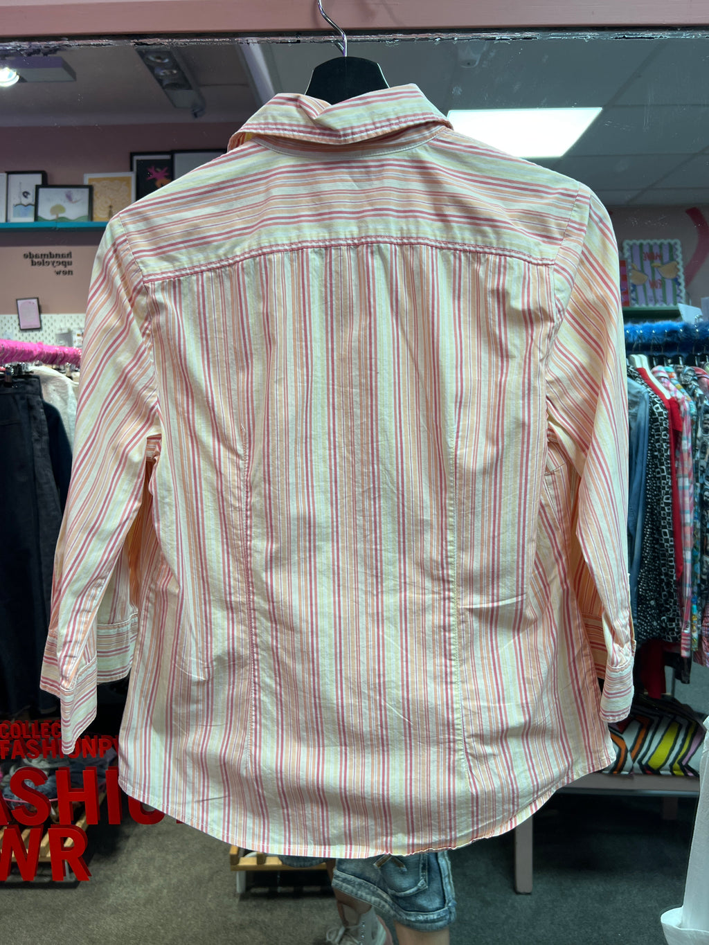 GAP shirt