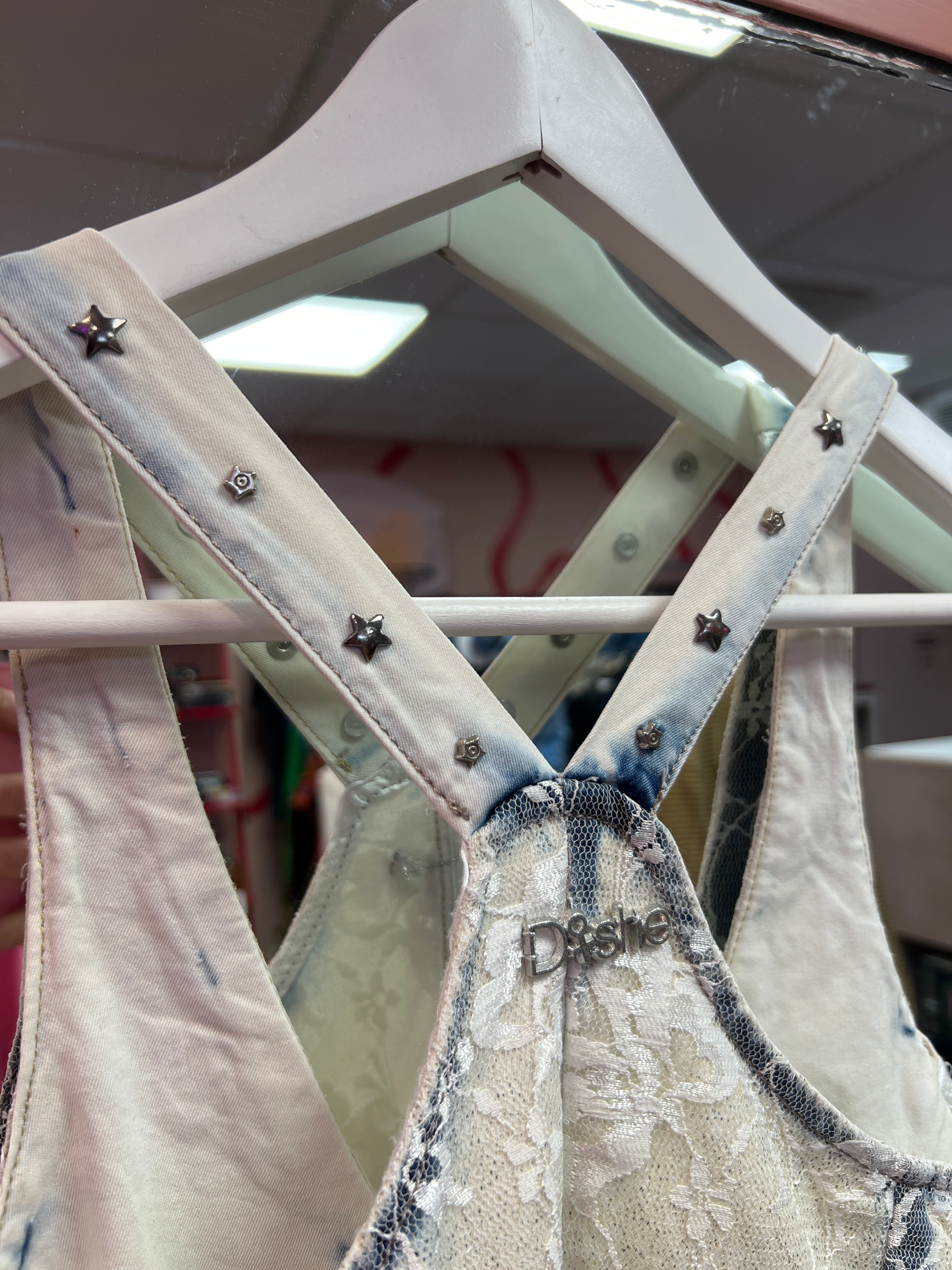 Y2K vest with lace and details
