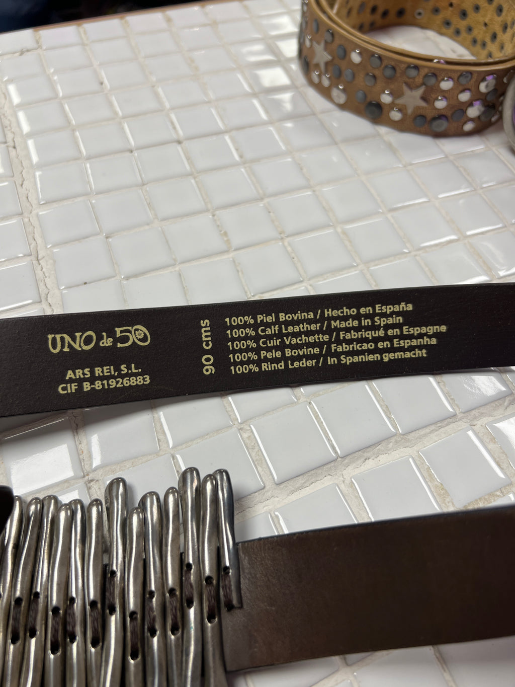 One de 50 belt