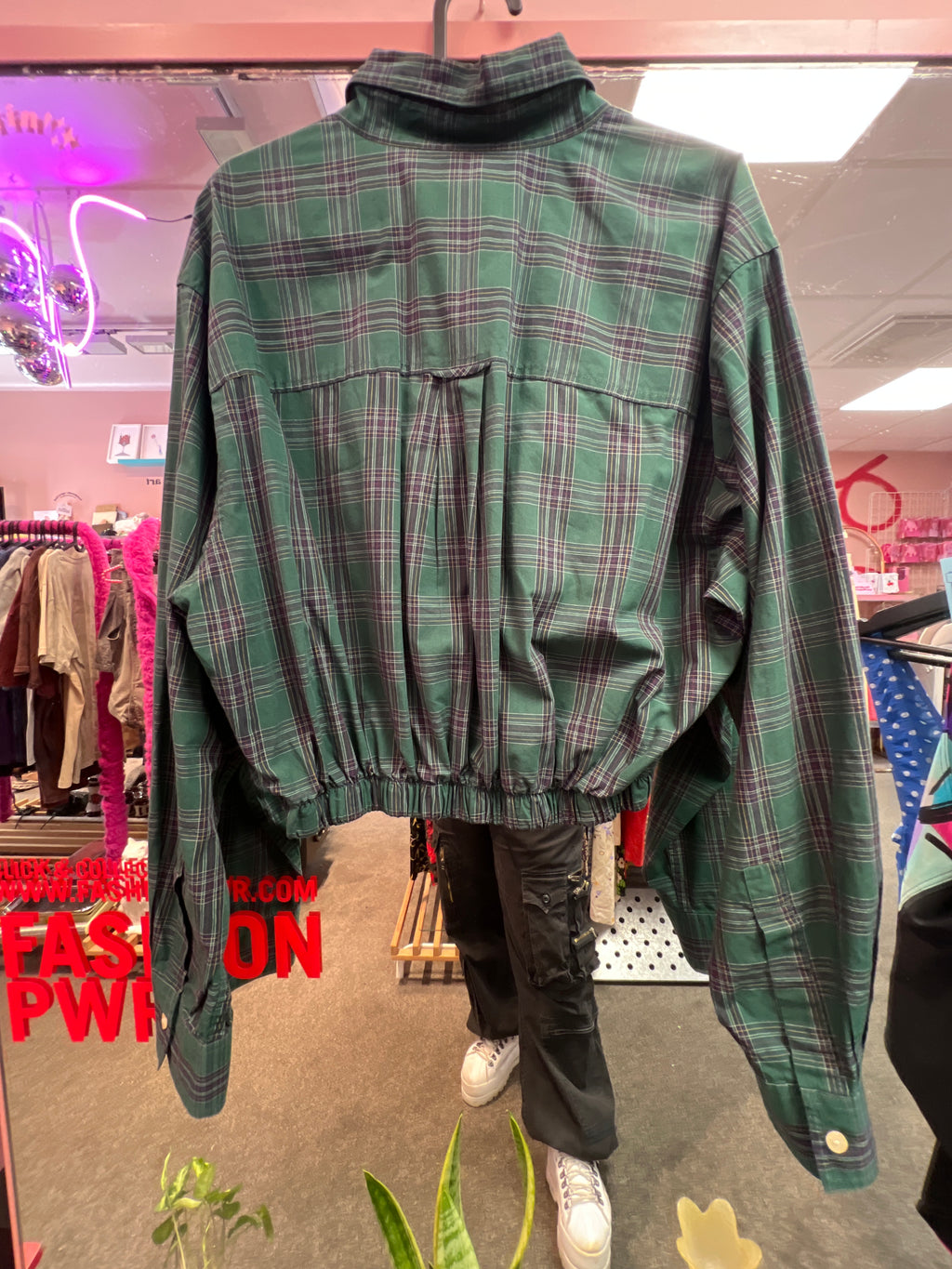 Chaps cropped top
