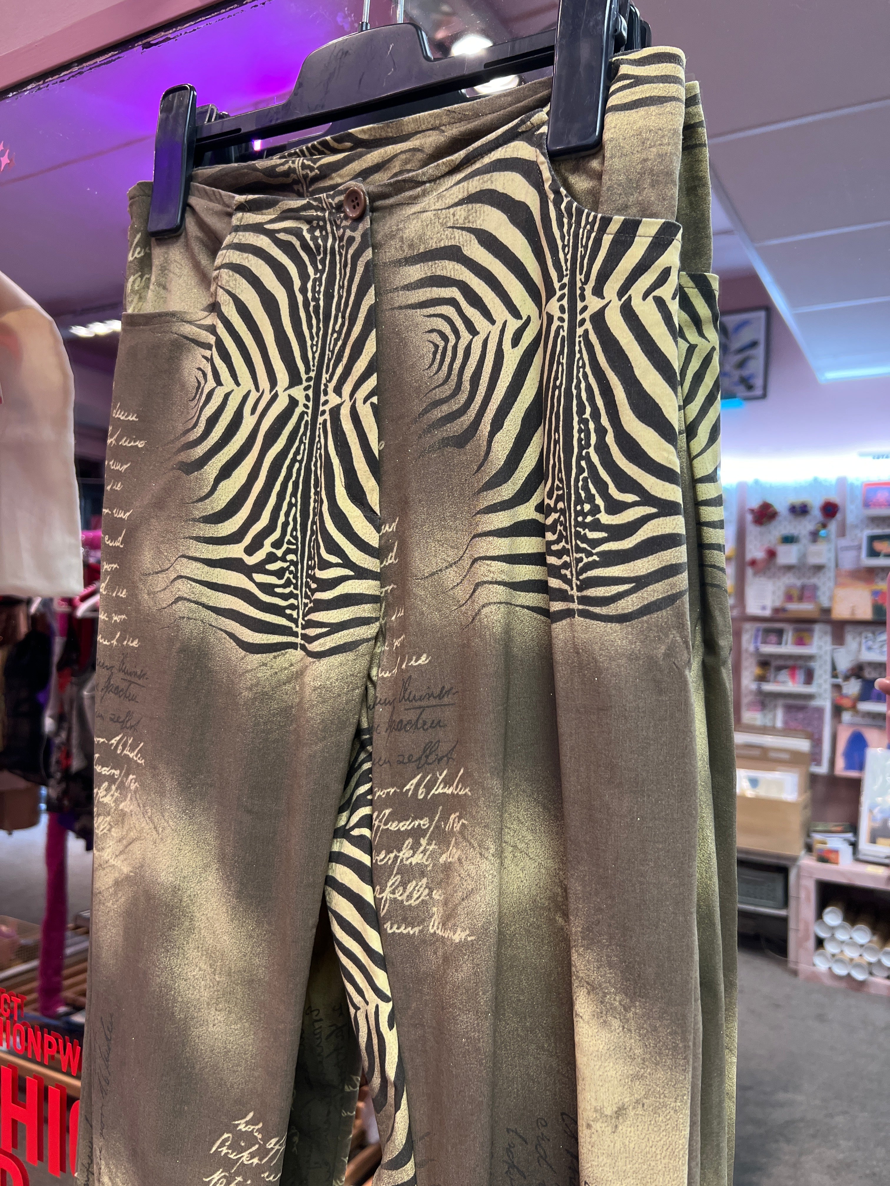 Crazy World wild Pants