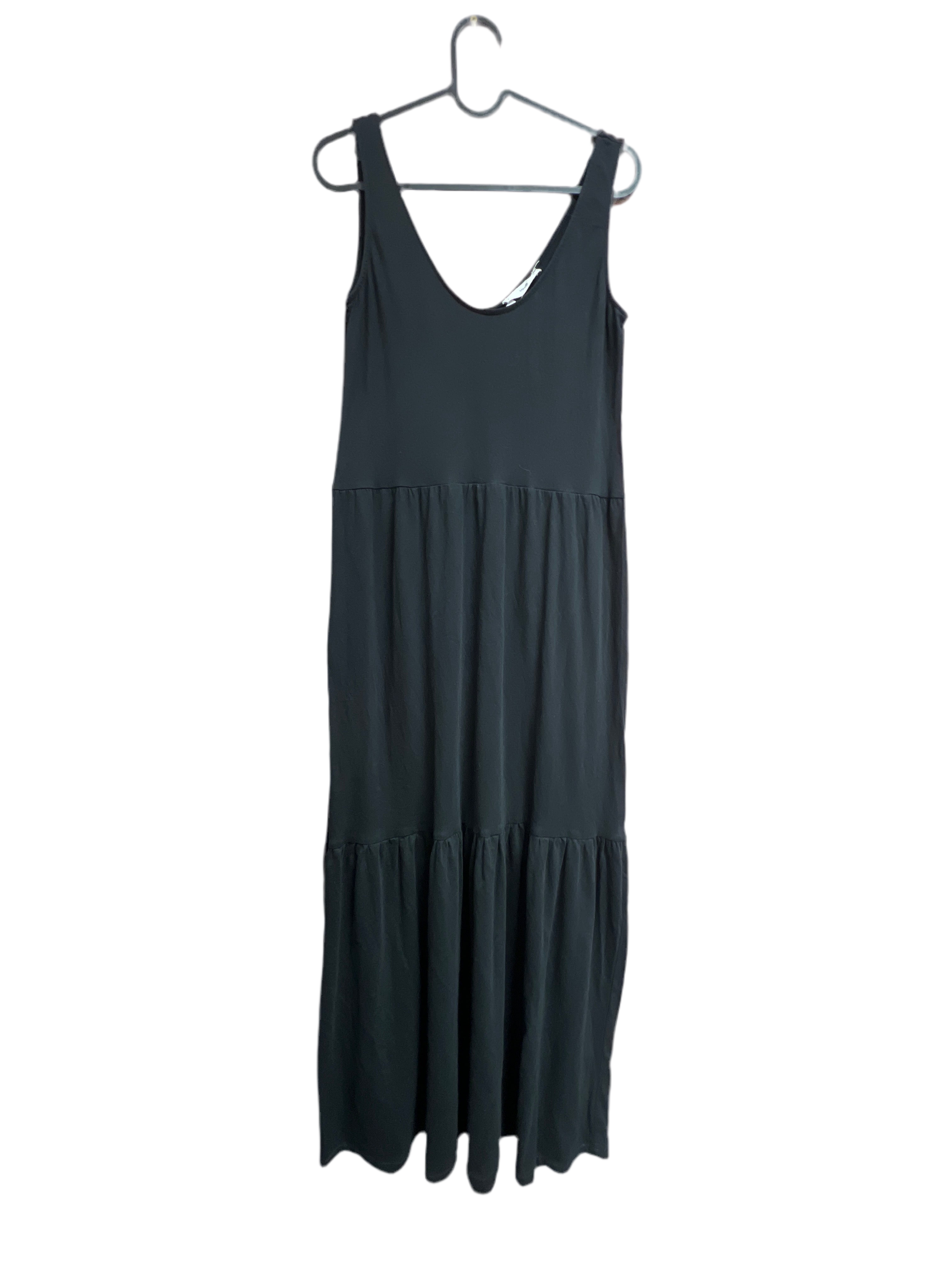 Black comfy dress